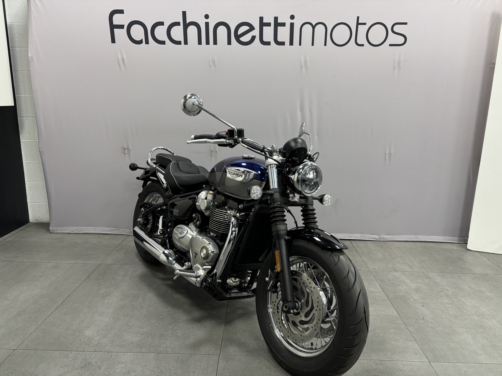 TRIUMPH Bonneville Speedmaster 1200-image-1