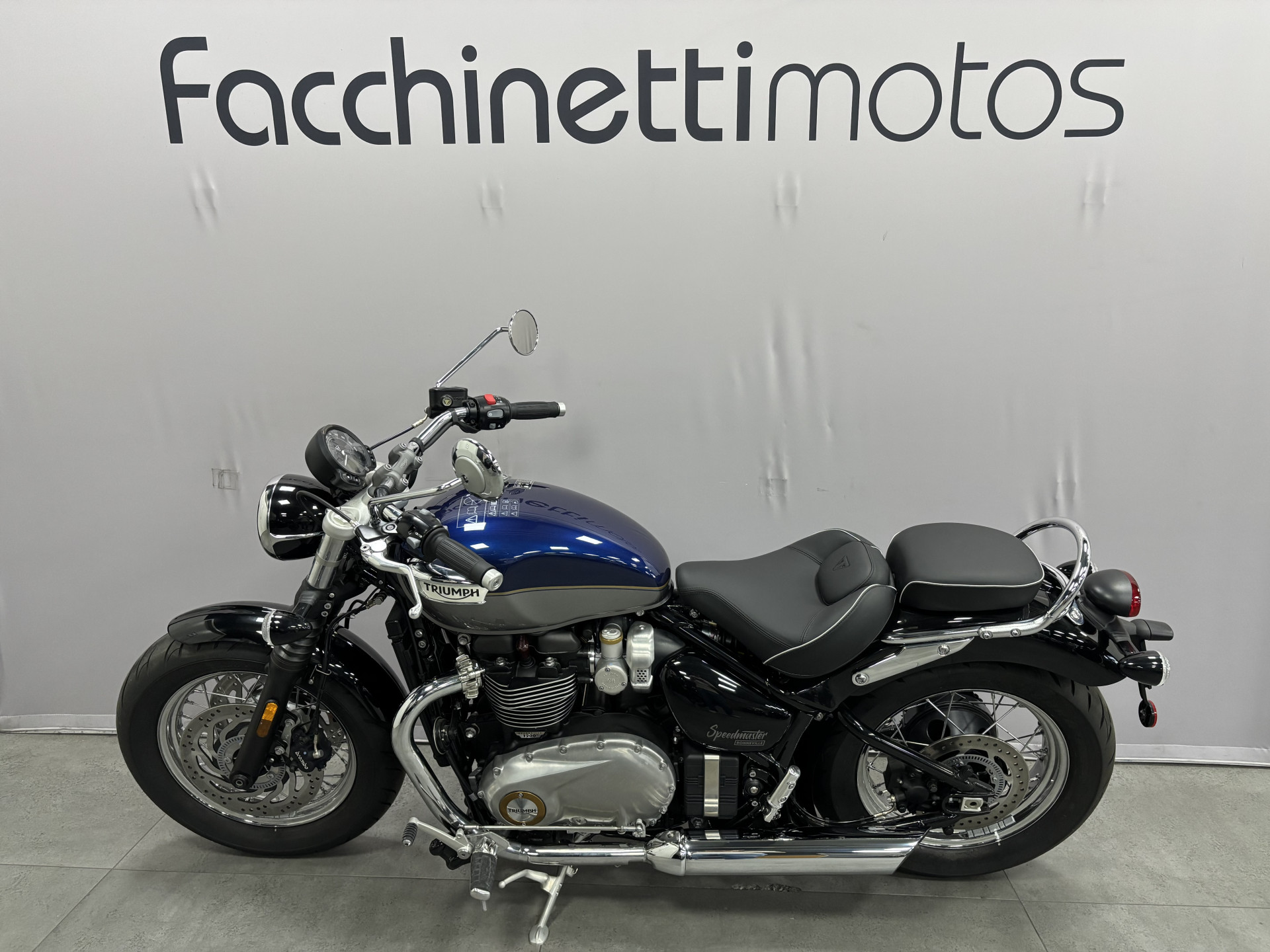 TRIUMPH Bonneville Speedmaster 1200-image-3