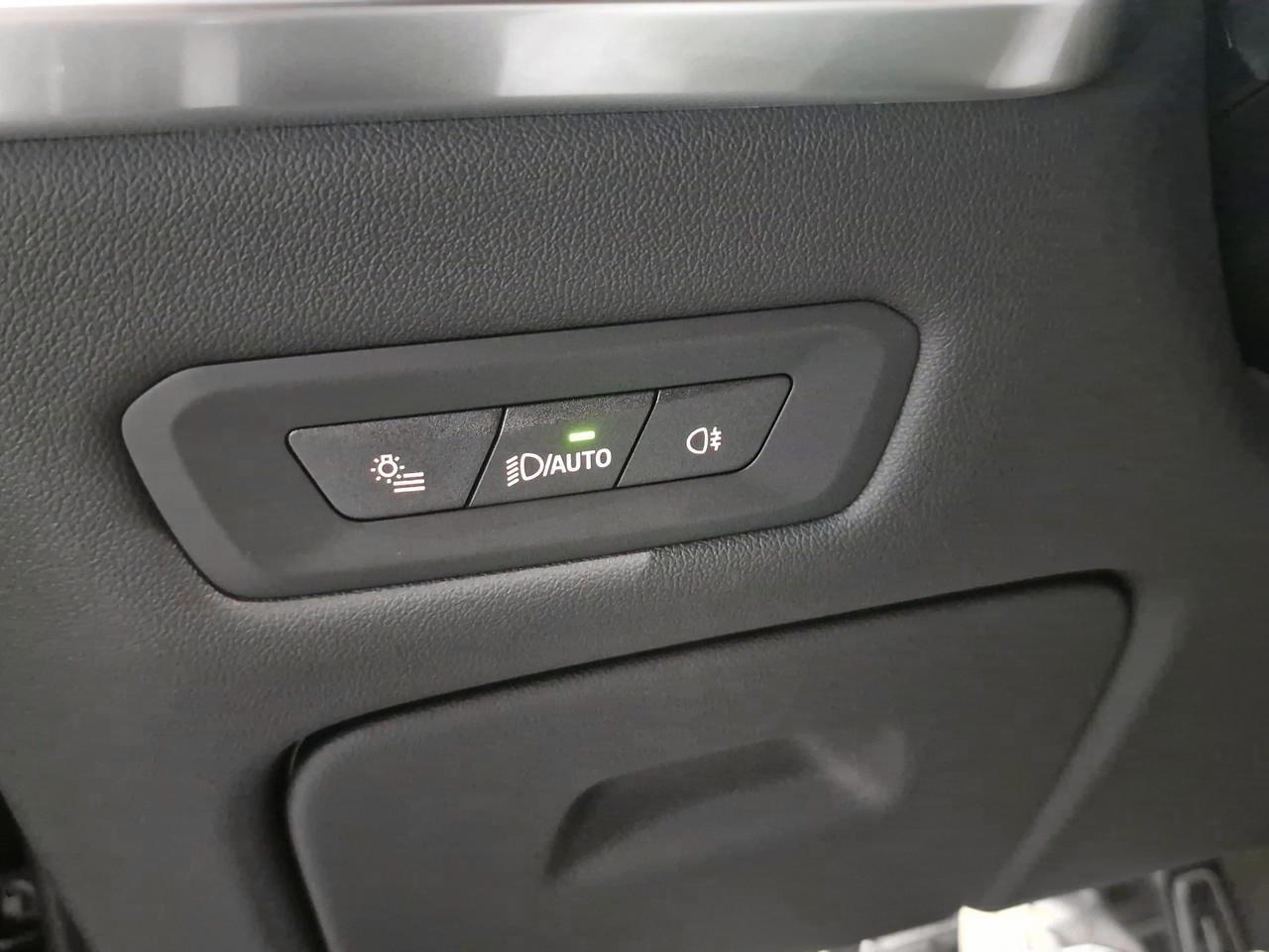 BMW X5 50e xDrive-image-19