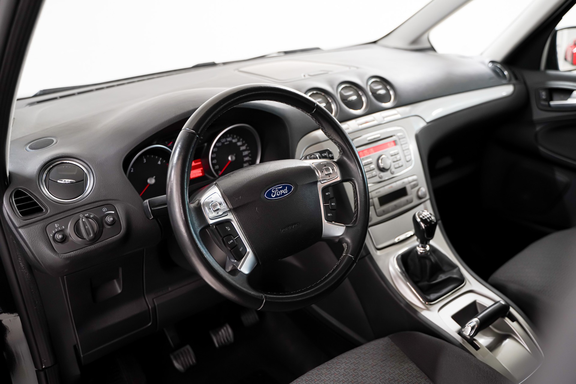 FORD Galaxy 2.0 TDCi Carving-image-9