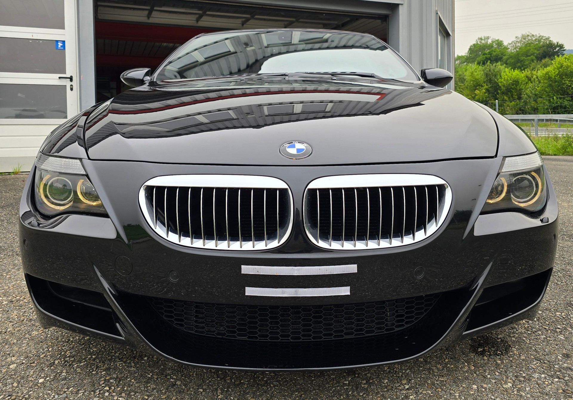 BMW M6-image-2