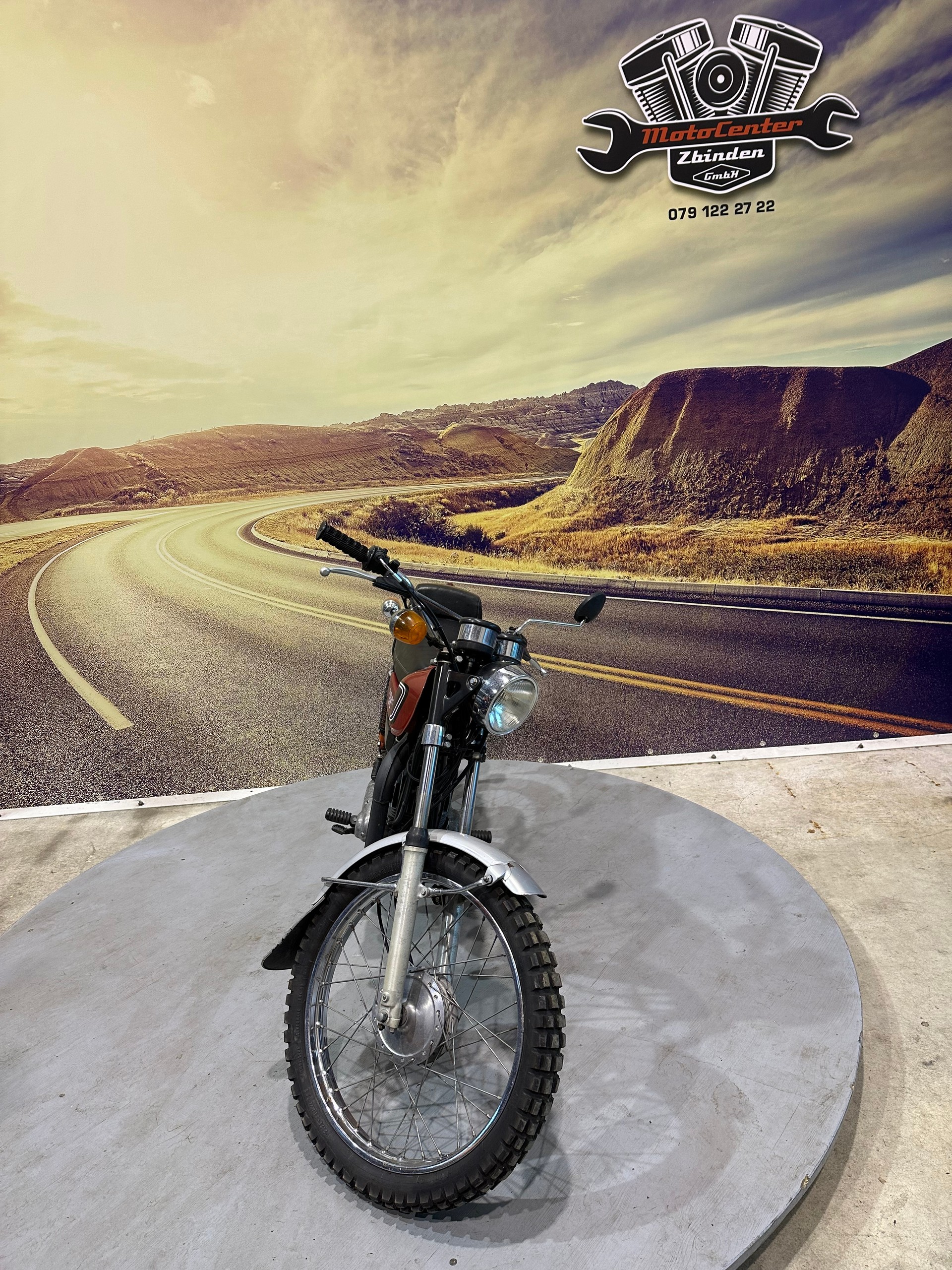 YAMAHA DT 125-image-2
