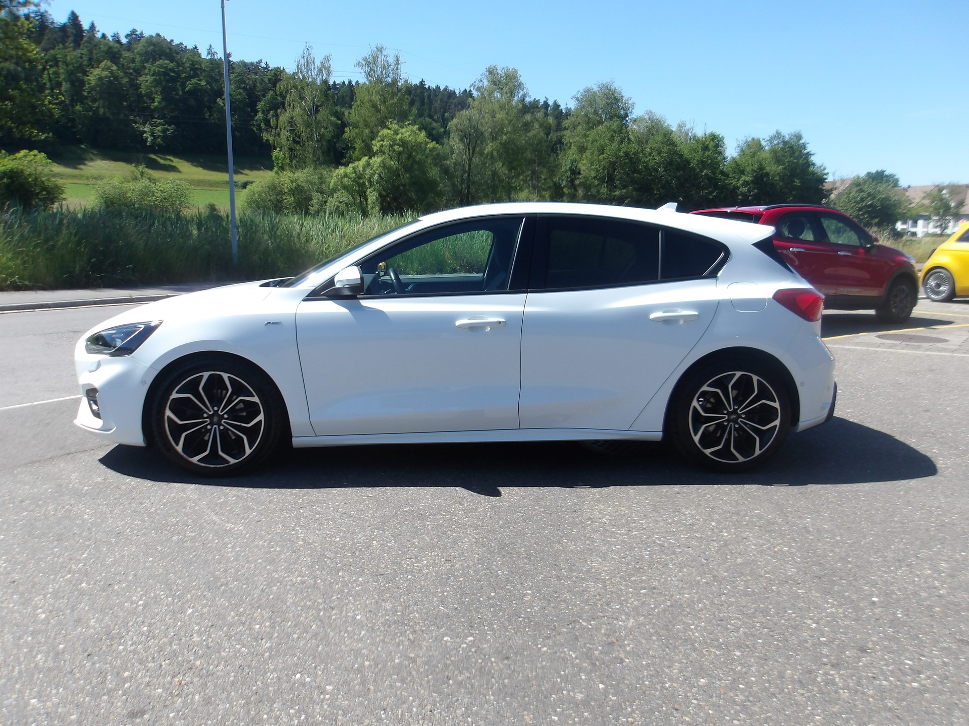 FORD Focus 1.0 SCTi Business-image-1