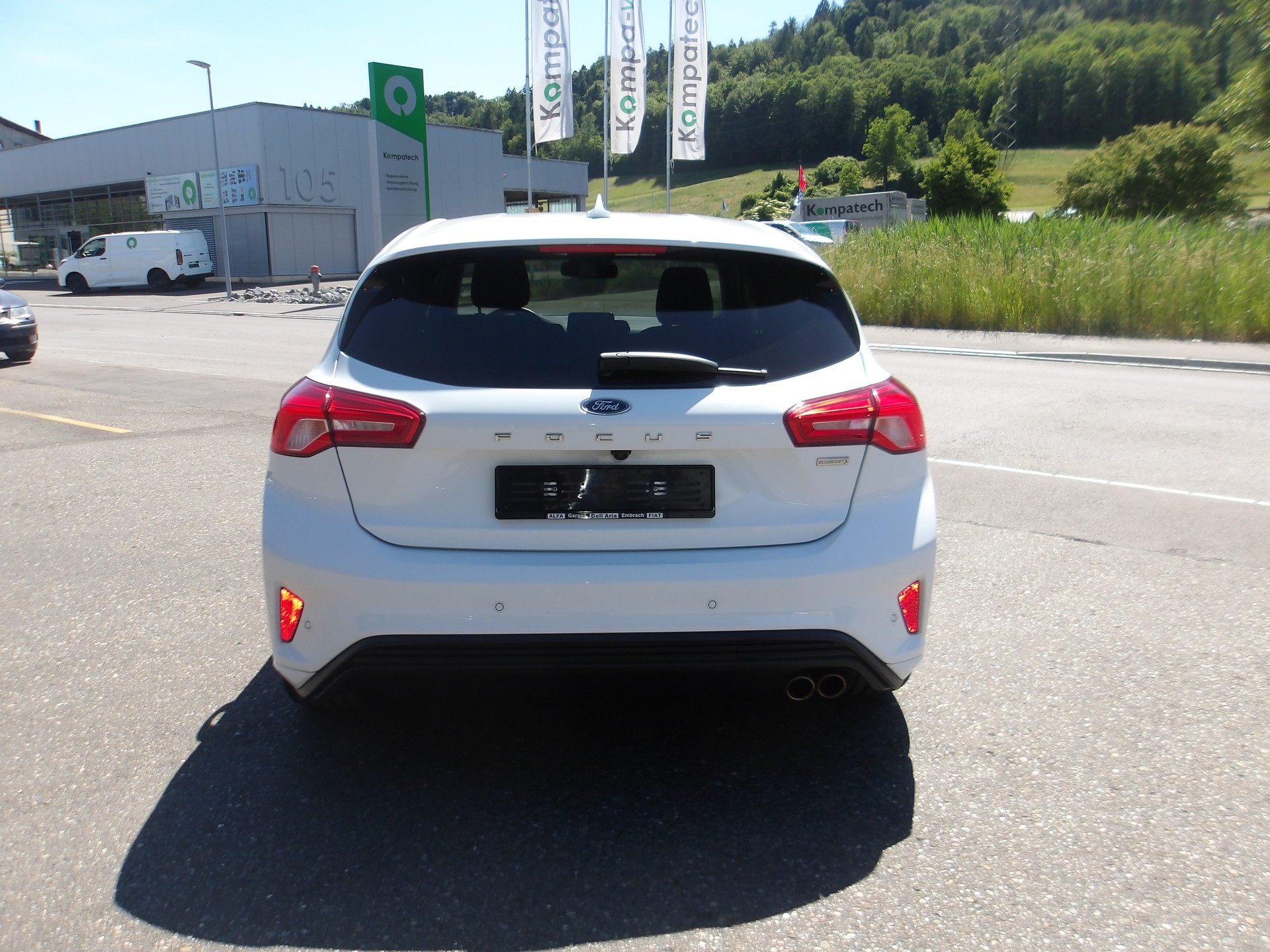 FORD Focus 1.0 SCTi Business-image-3