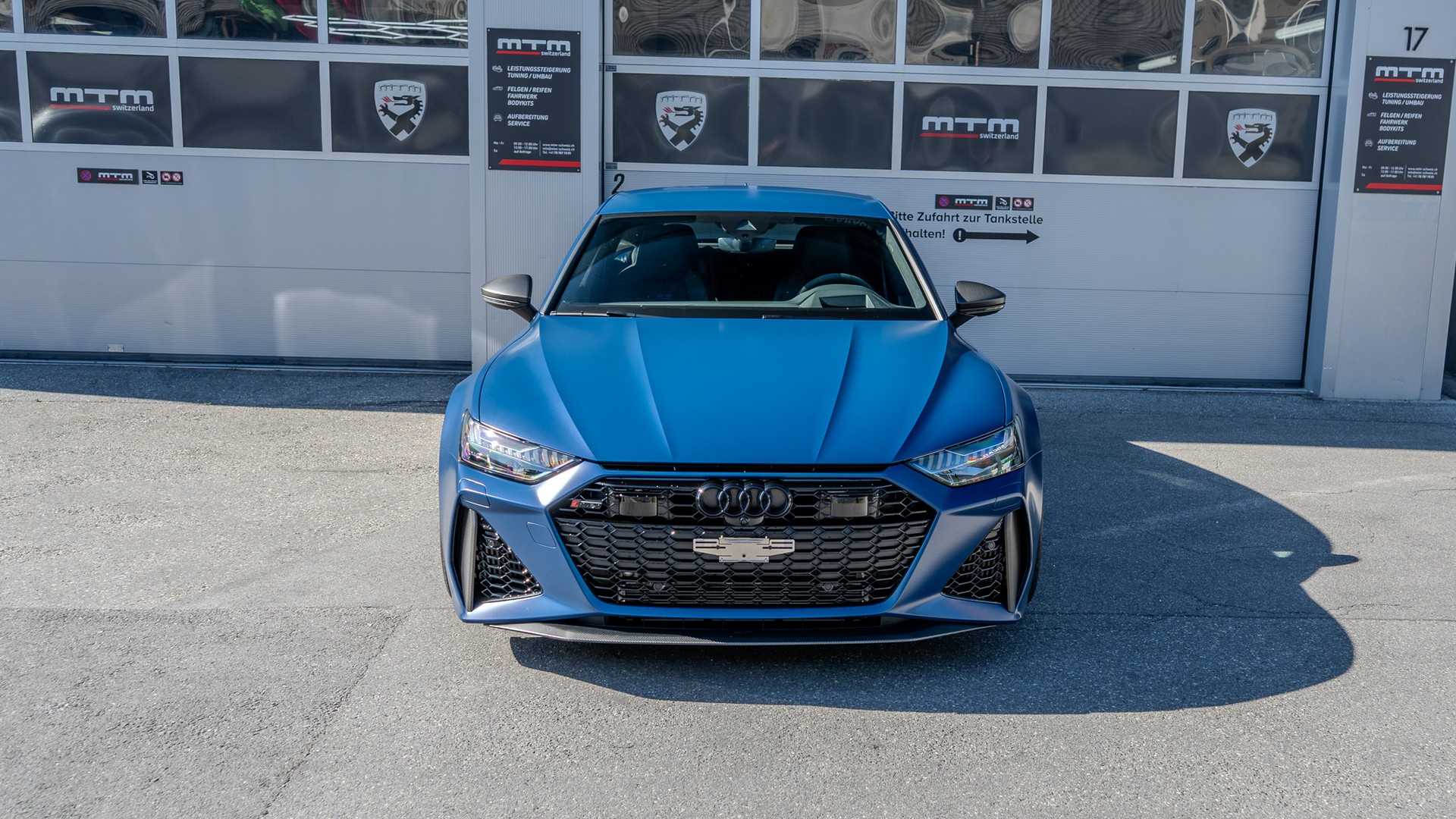 AUDI RS7 4.0 V8 TFSI performance ***KERAMIK / MATT CARBON / MATTLACK / TOP AUSSTATTUNG***-image-3