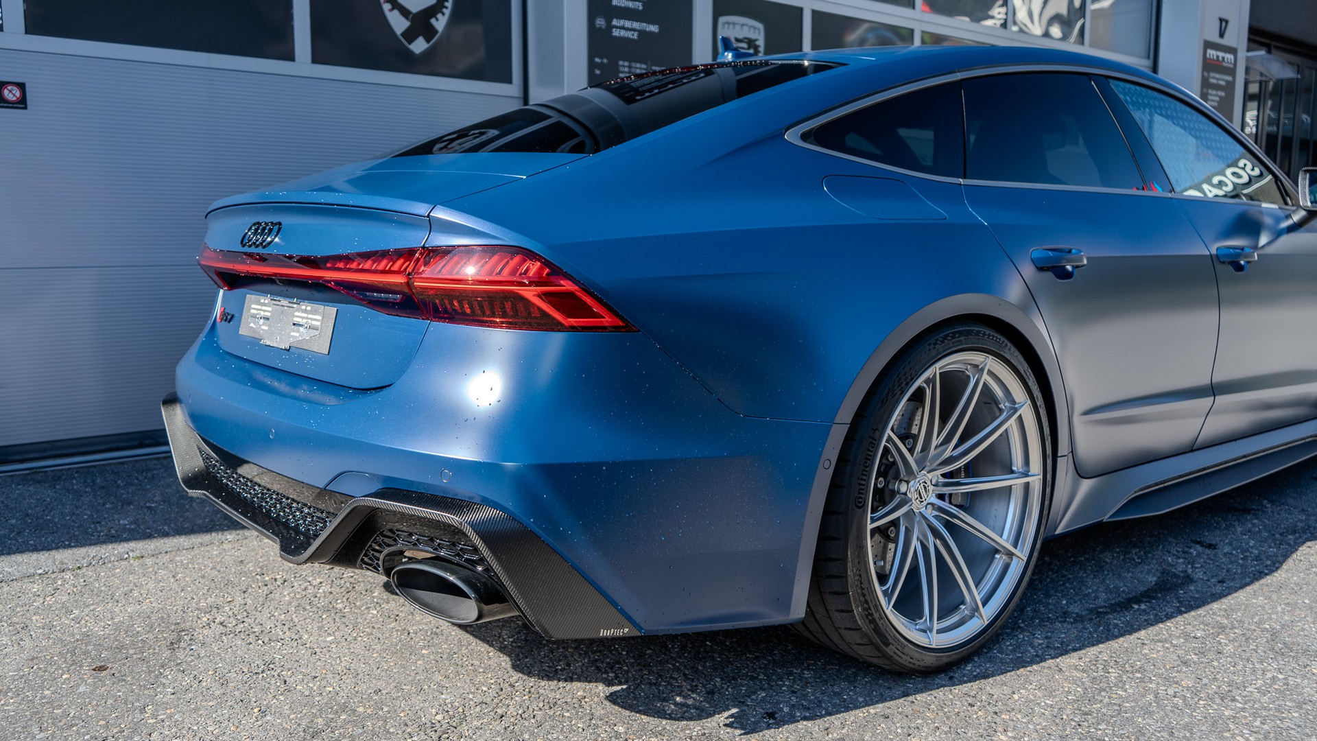 AUDI RS7 4.0 V8 TFSI performance ***KERAMIK / MATT CARBON / MATTLACK / TOP AUSSTATTUNG***-image-7