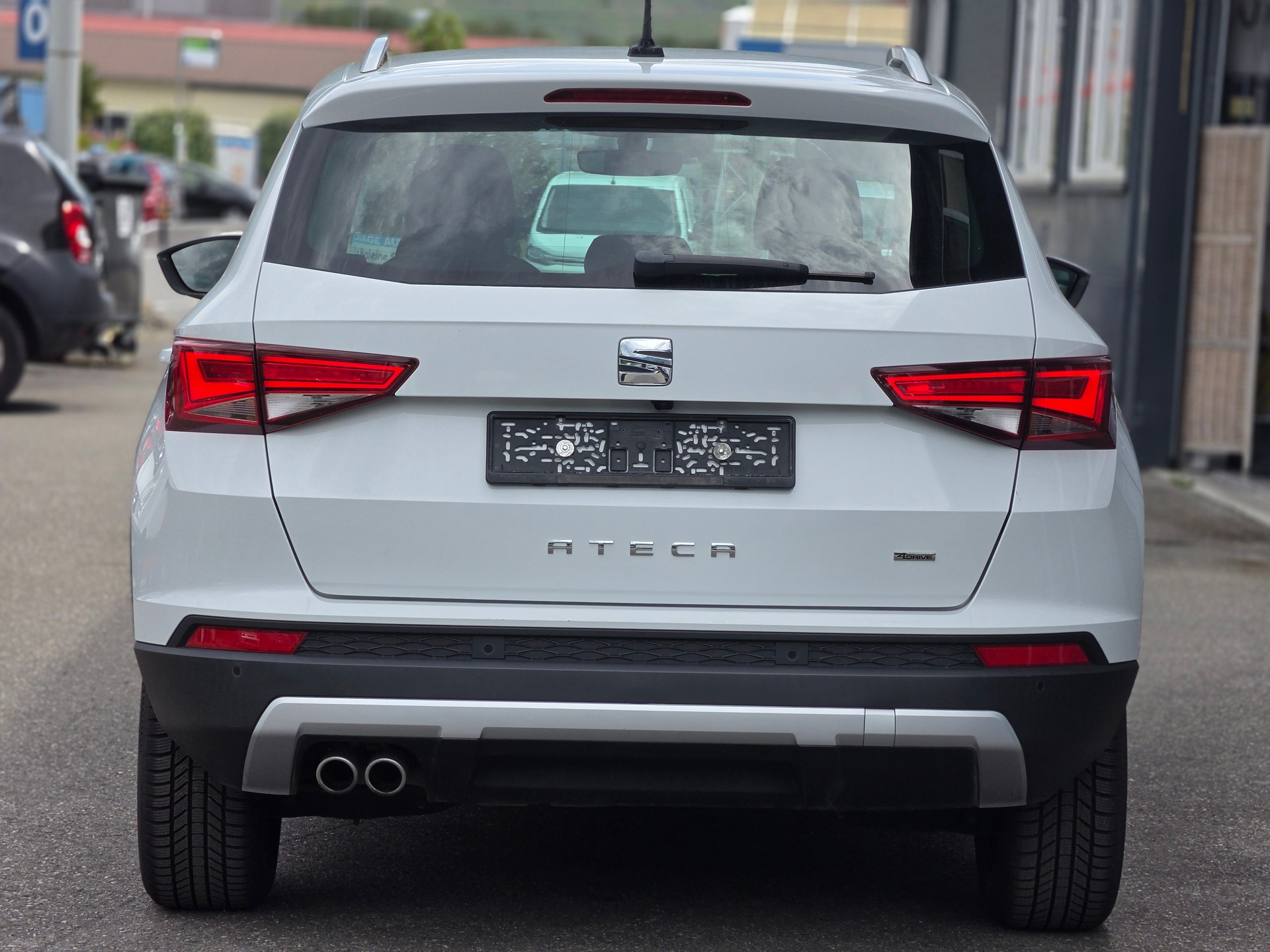 SEAT Ateca 2.0 TDI CR FR 4Drive DSG-showroom-element-3