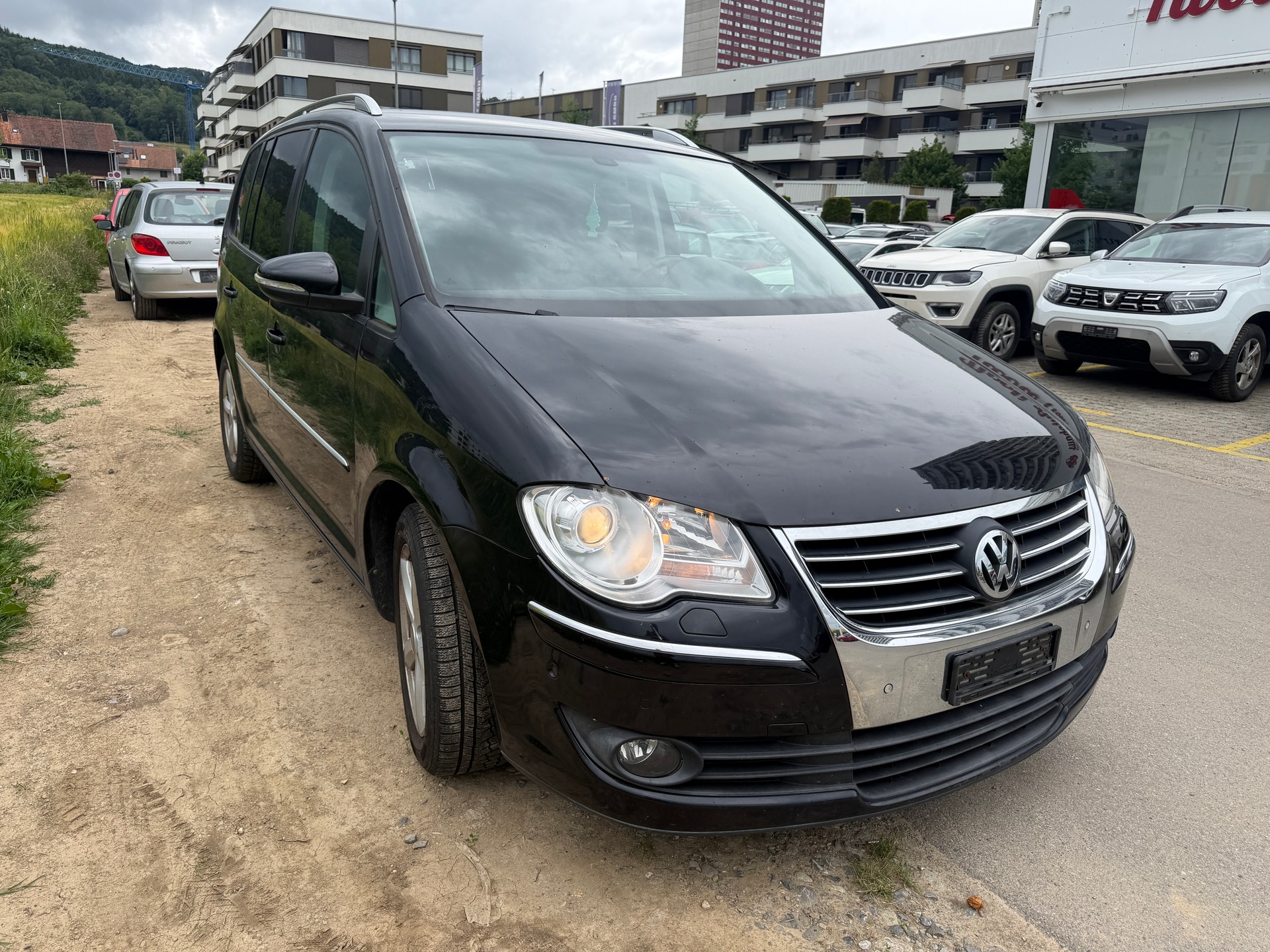 VW Touran 1.4 TSI Highline DSG-showroom-element-1