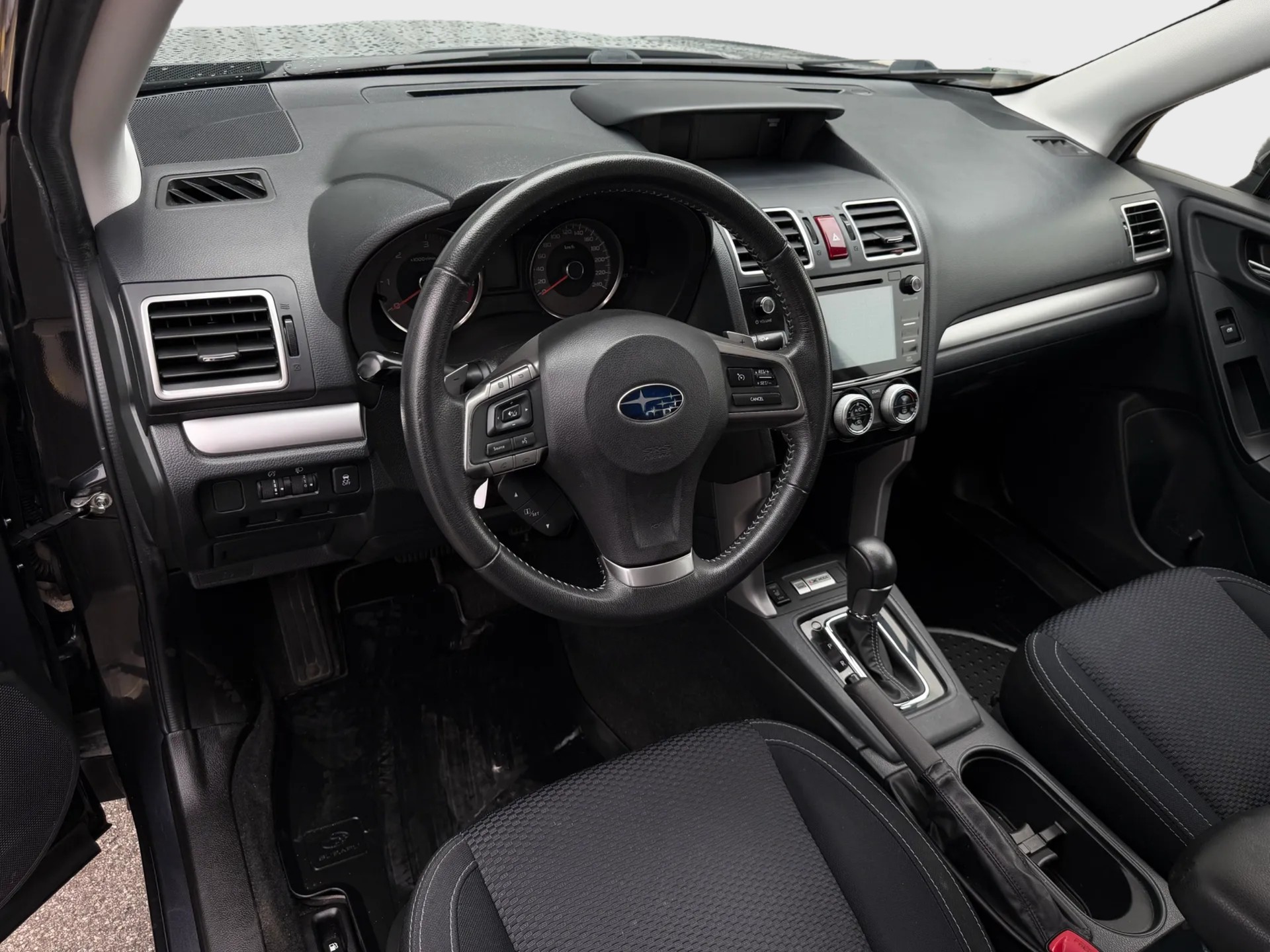 SUBARU Forester 2.0D Advantage Lineatronic-image-9