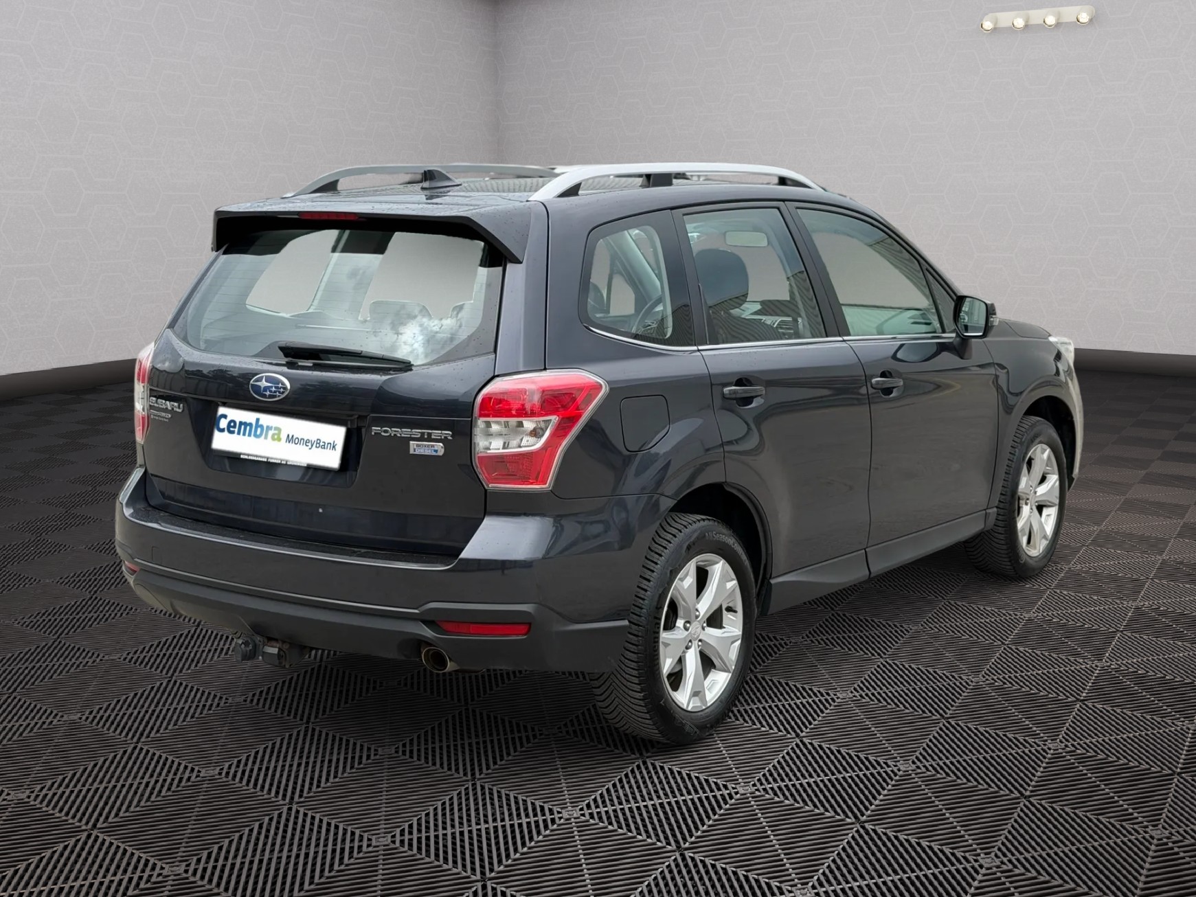 SUBARU Forester 2.0D Advantage Lineatronic-showroom-element-3