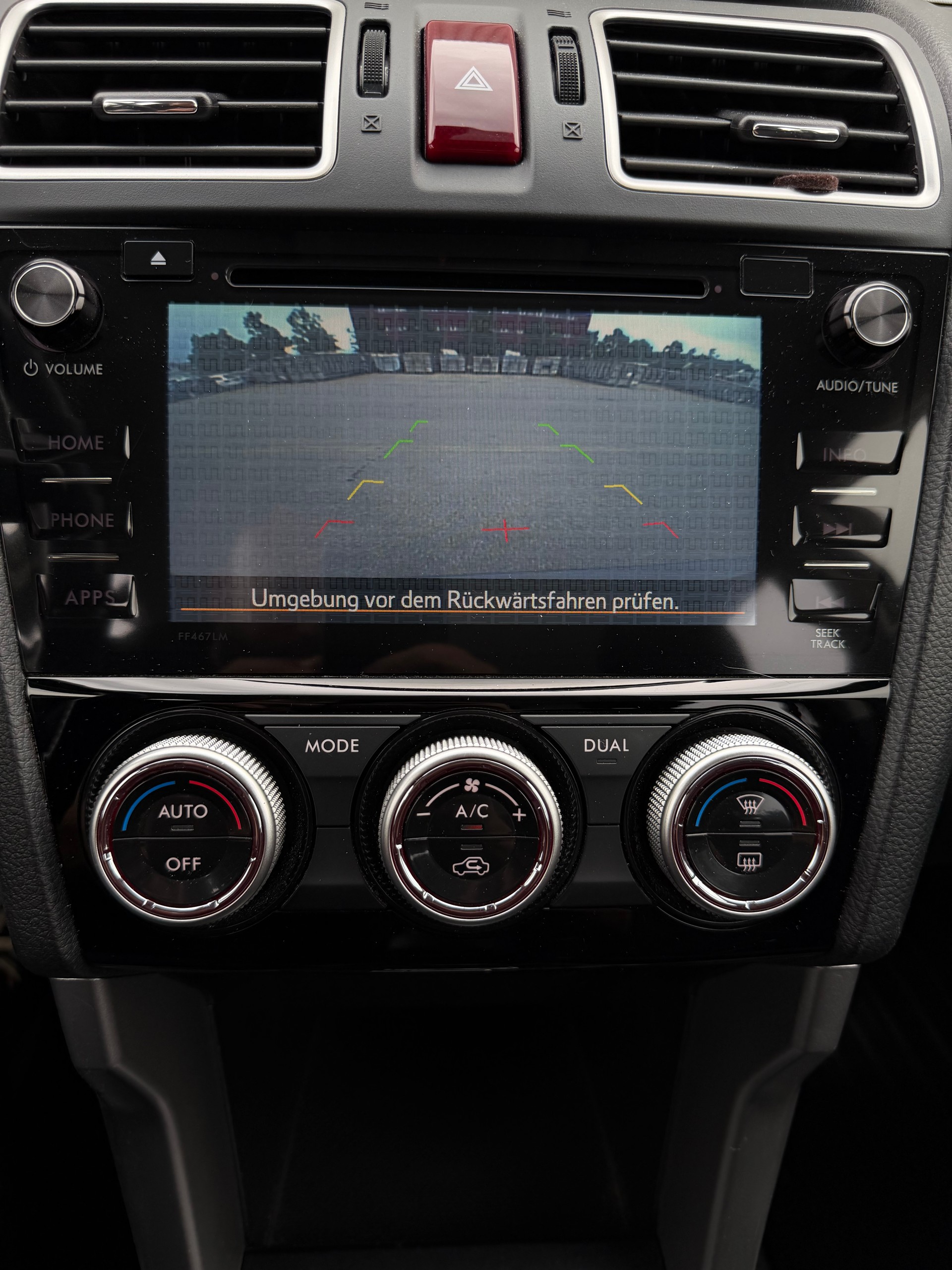SUBARU Forester 2.0D Advantage Lineatronic-image-12