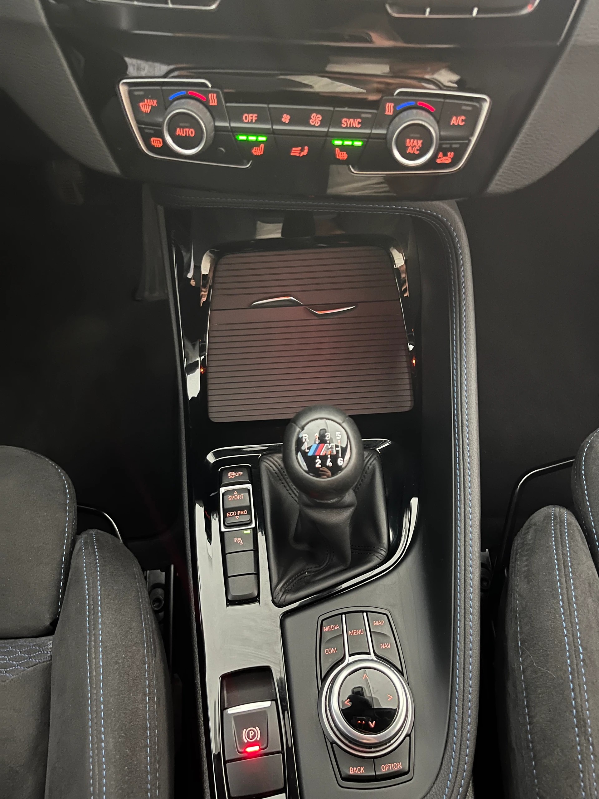 BMW X1 sDrive 18i M Sport-image-10