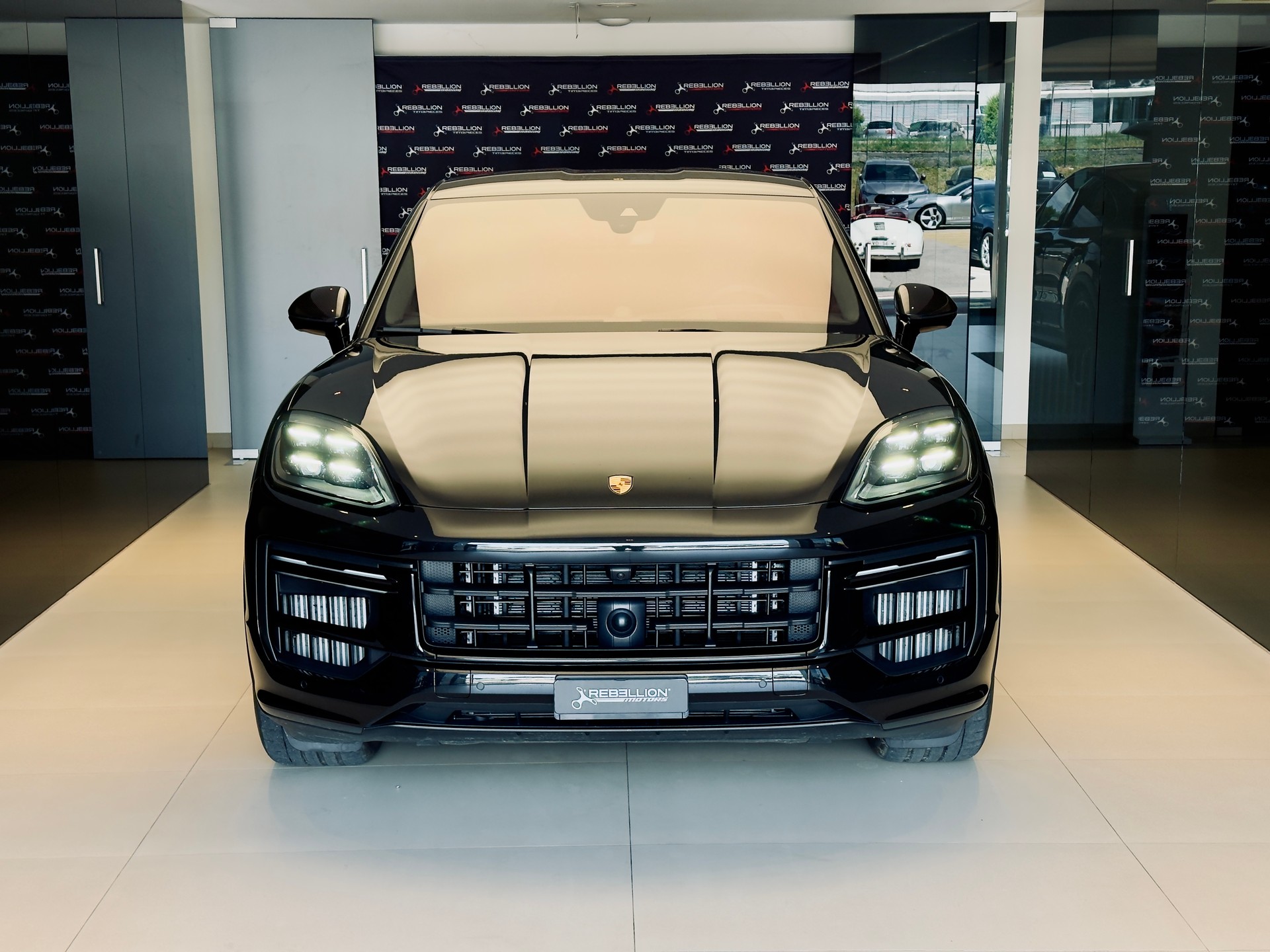 PORSCHE Cayenne Coupé Turbo E-Hybrid GT Tiptronic-showroom-element-1