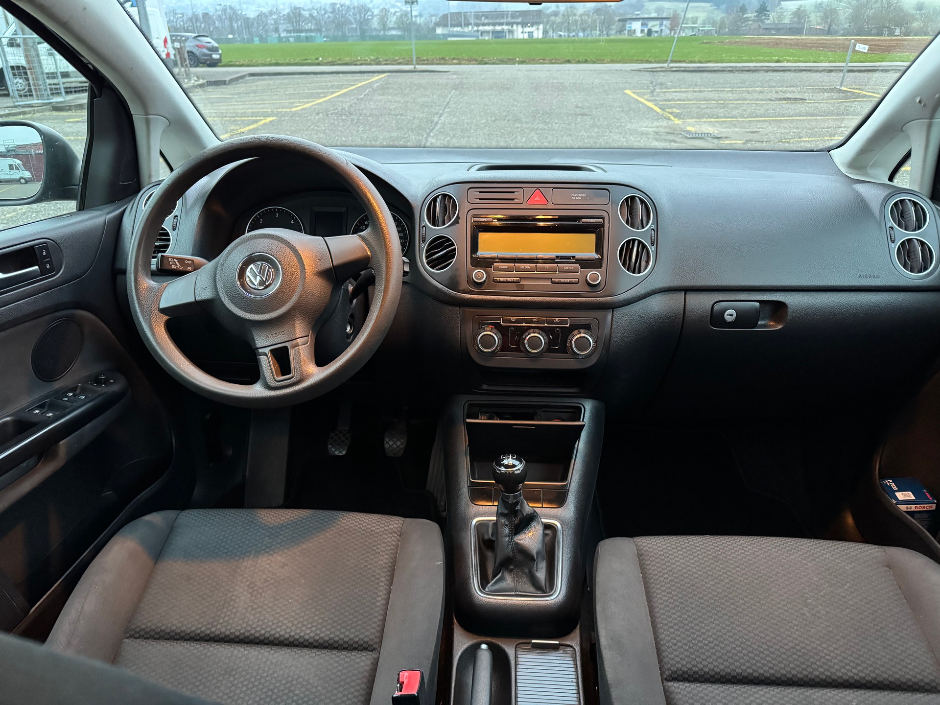 VW Golf Plus 1.6 TDI Trendline-image-8
