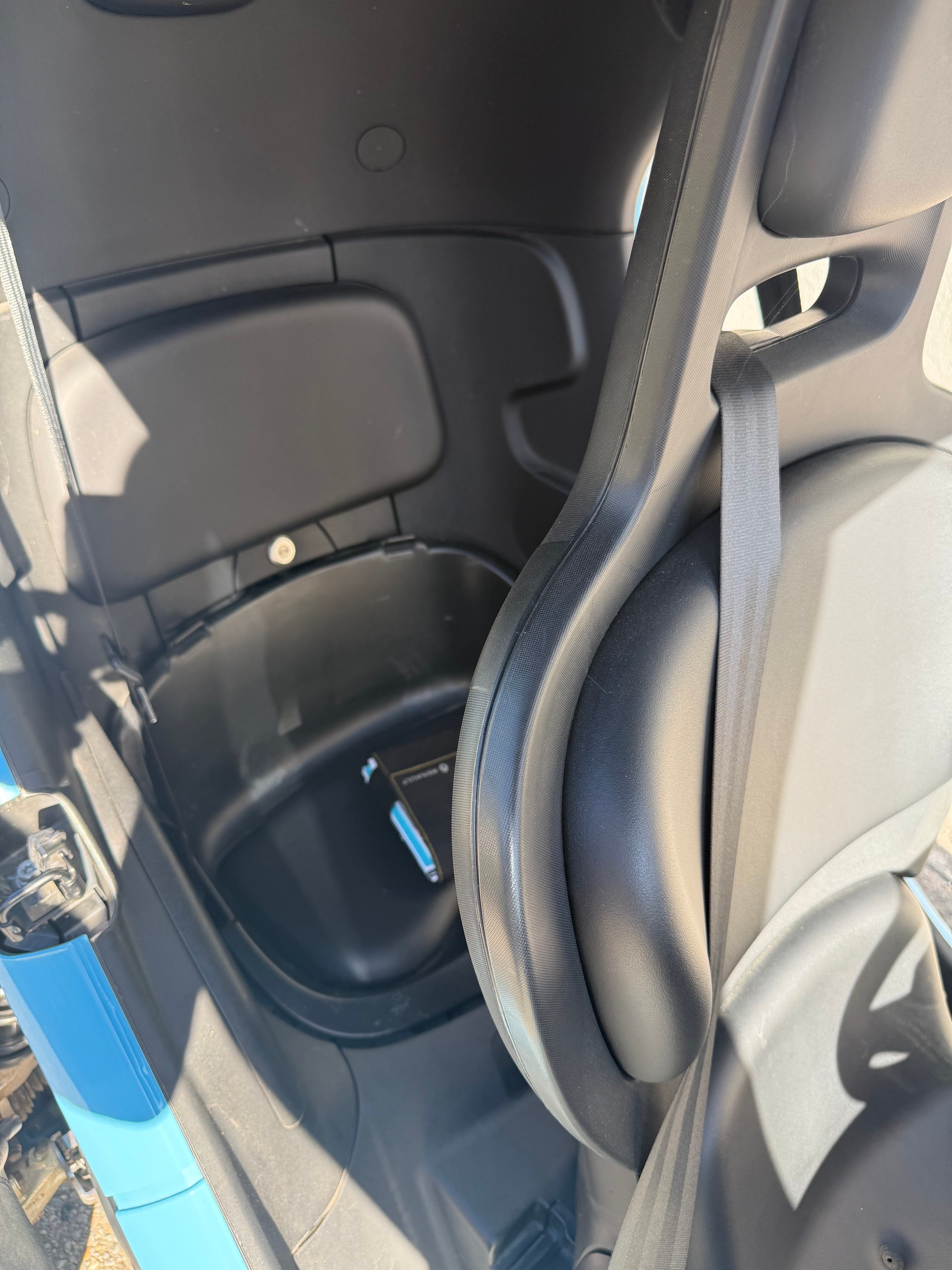 RENAULT Twizy Z.E. Life (Batterie Miete)-image-12