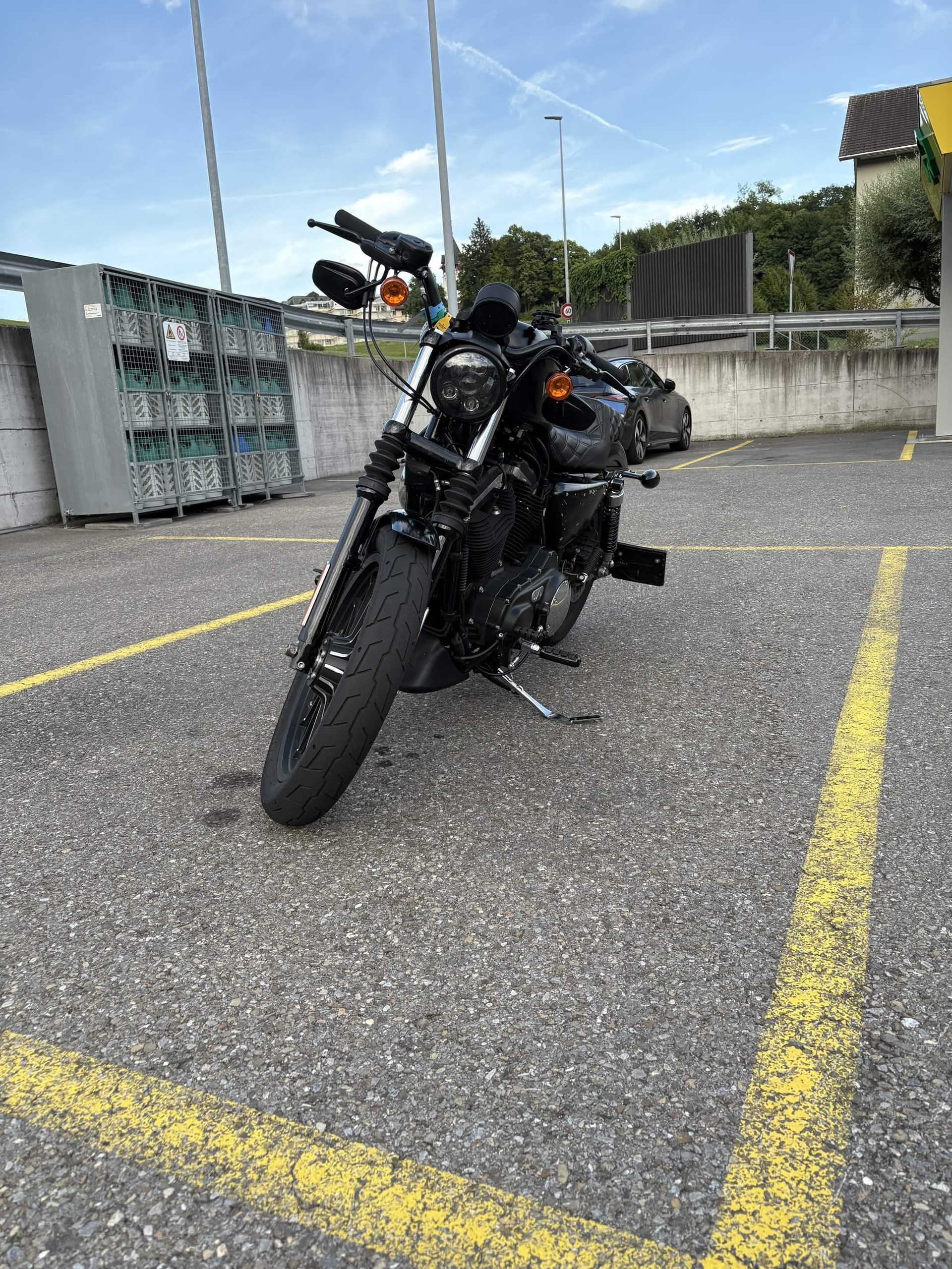 HARLEY-DAVIDSON XL 883 N Sportster Iron ABS-image-2