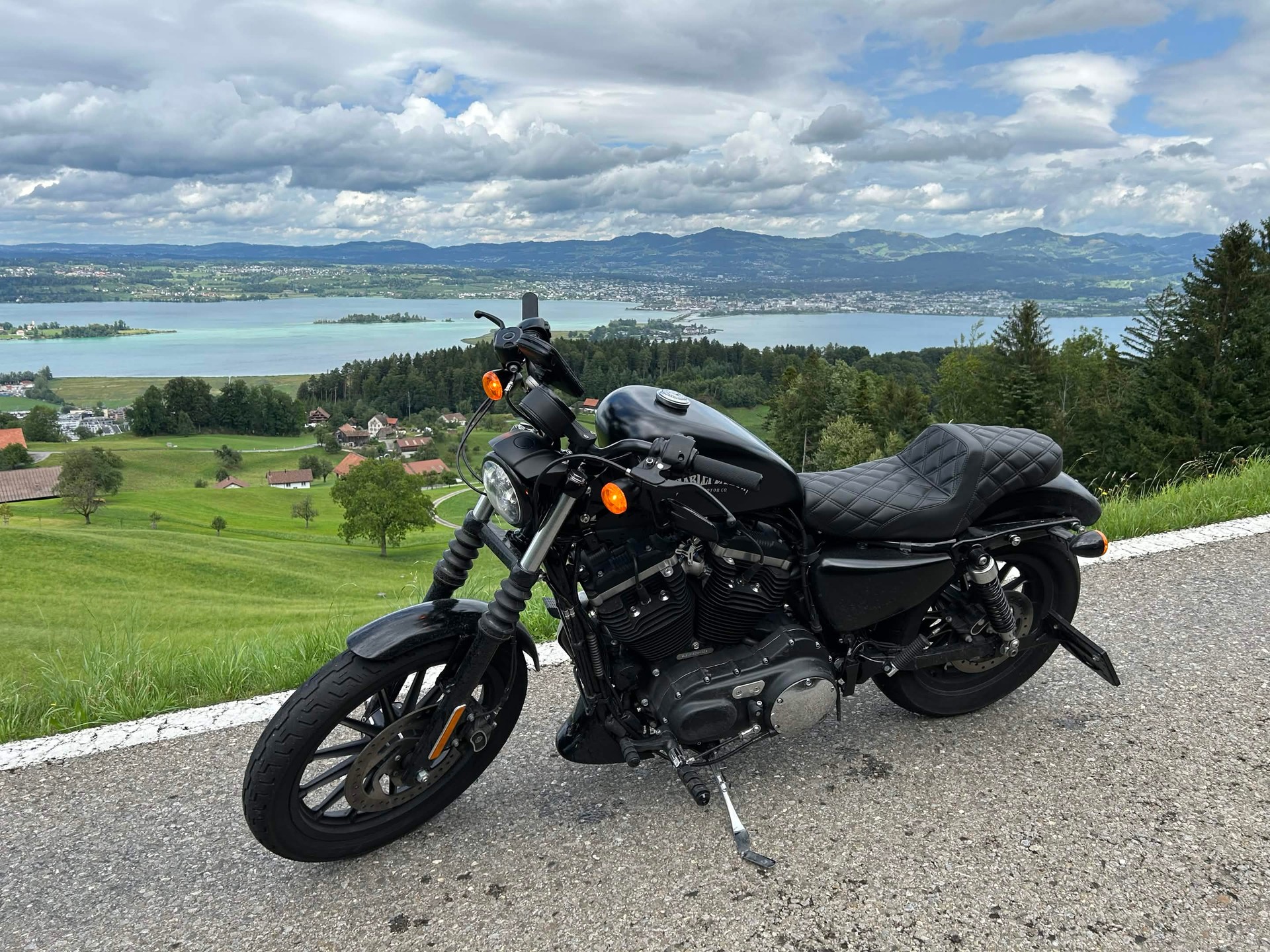 HARLEY-DAVIDSON XL 883 N Sportster Iron ABS-image-4