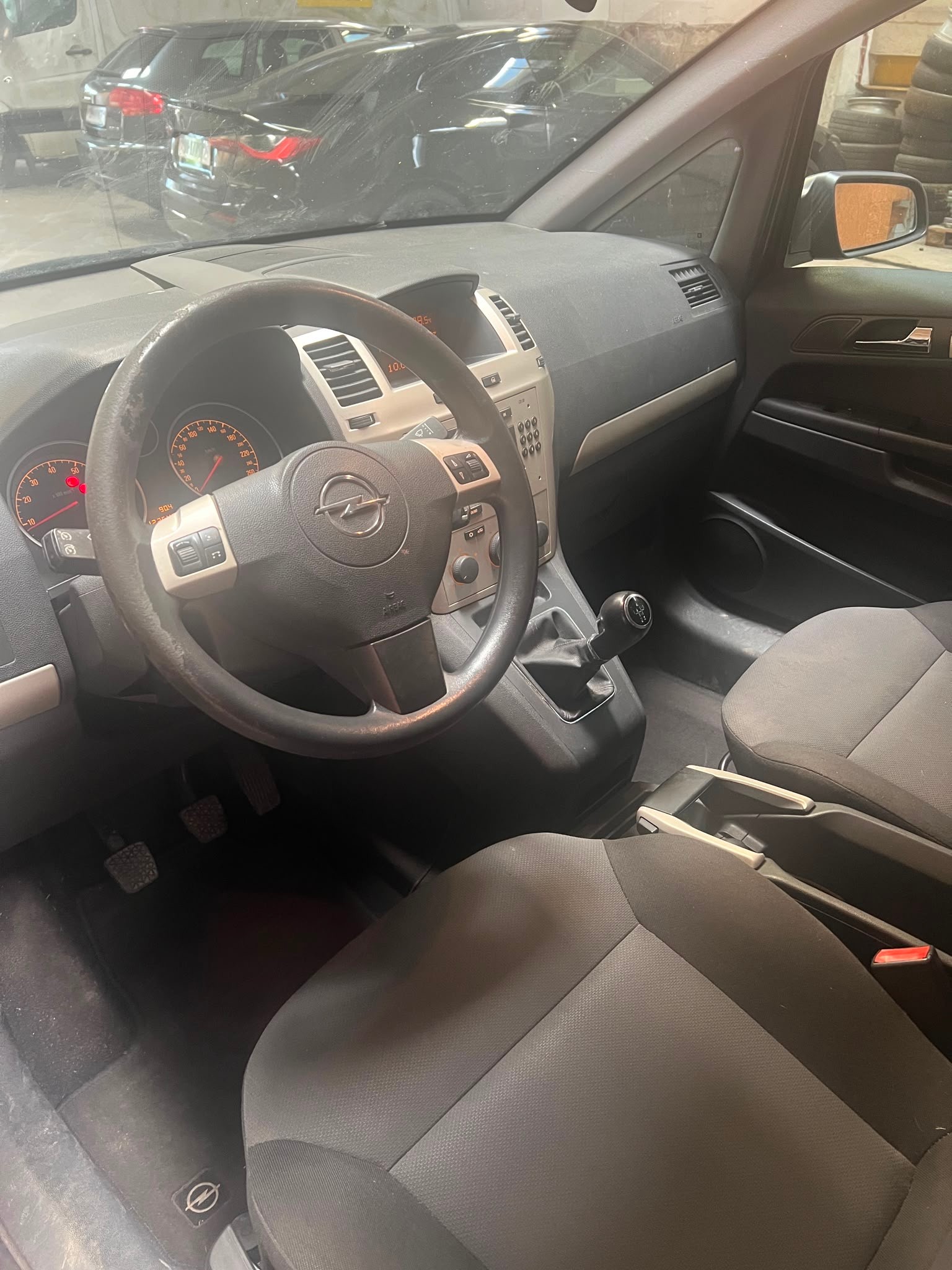 OPEL Zafira 1.6i 16V CNG Holiday-image-9