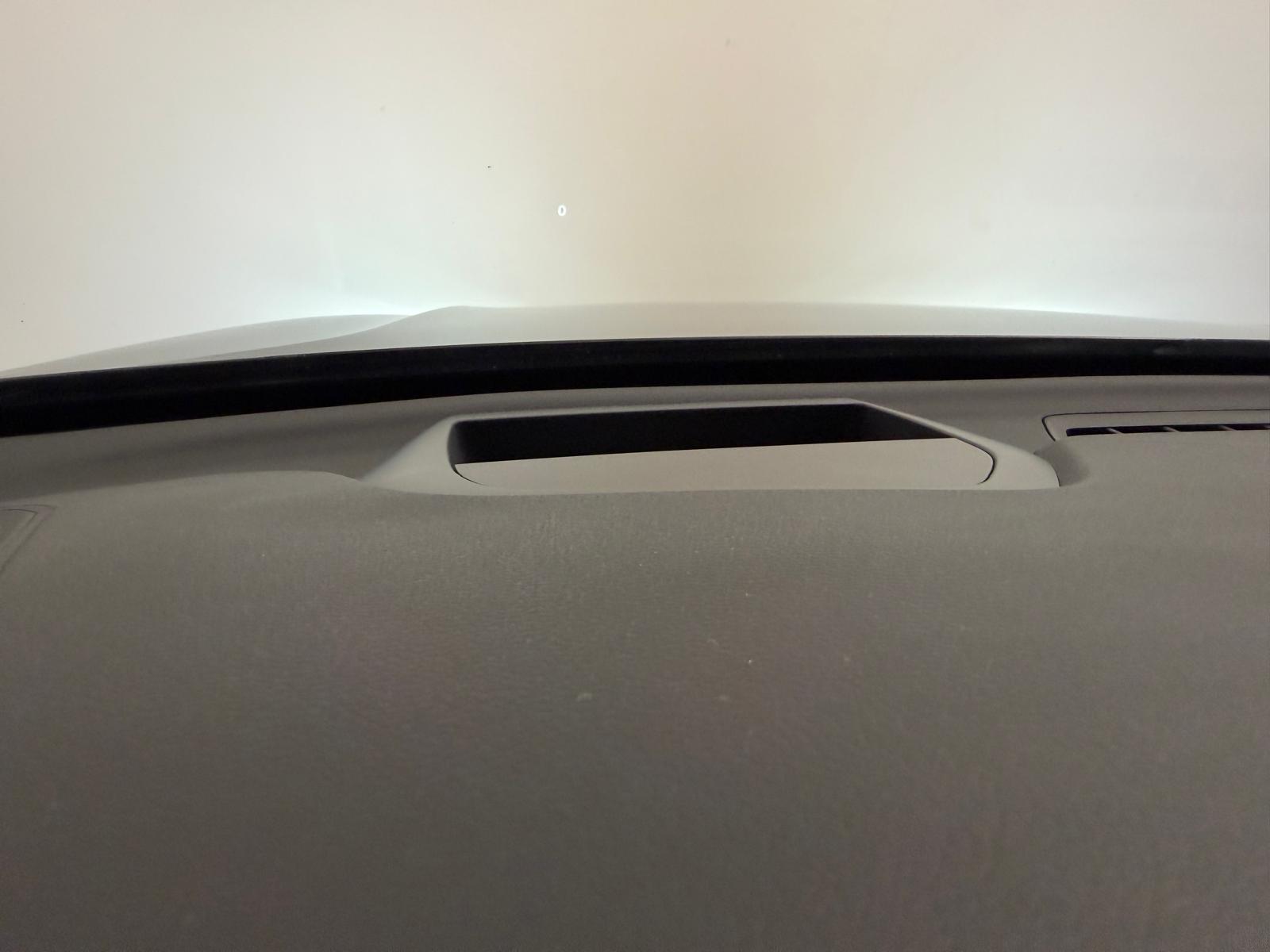 VOLVO XC60 2.0 T8 TE R-Design eAWD-image-22