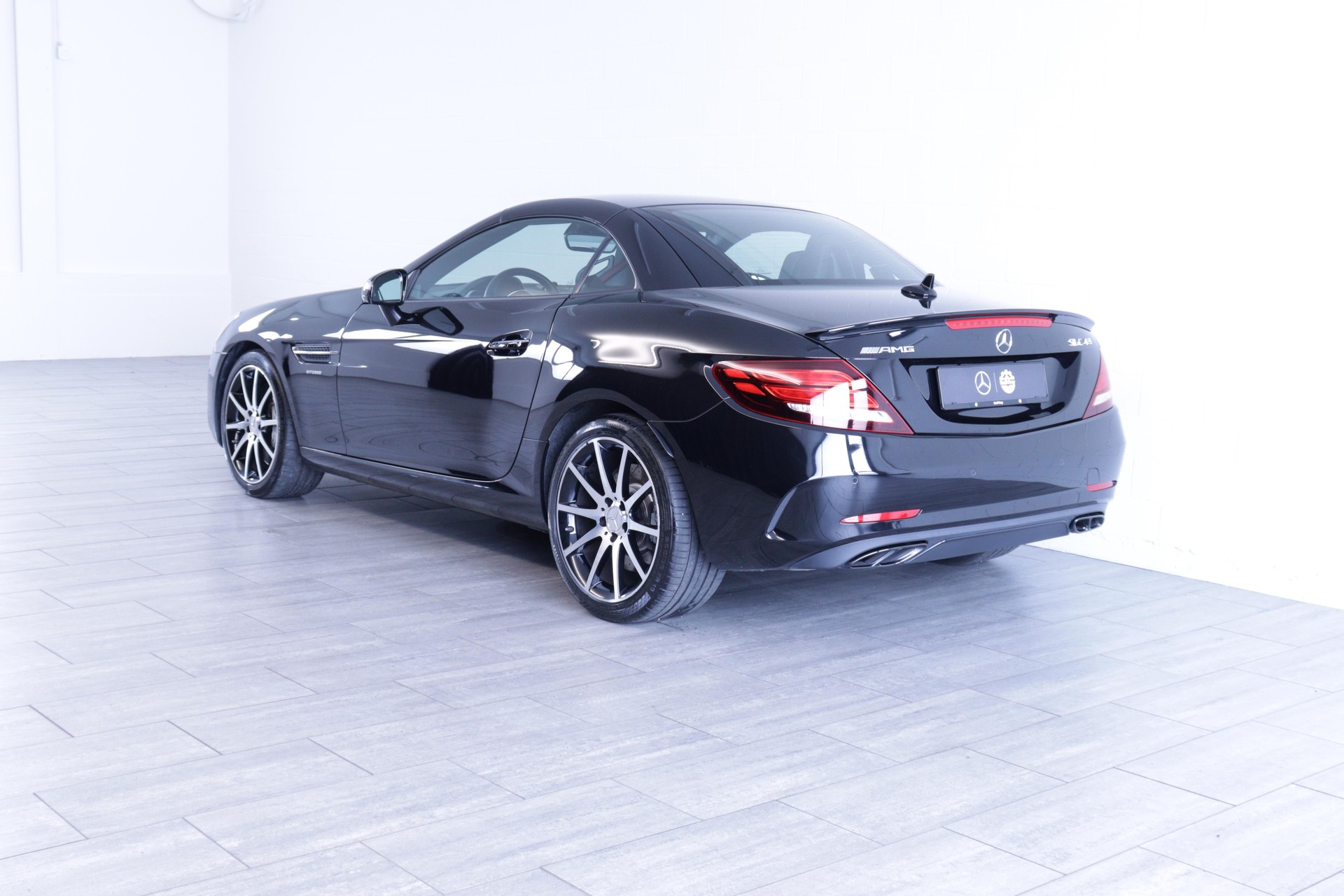 MERCEDES-BENZ SLC 43 AMG Cabriolet-image-7