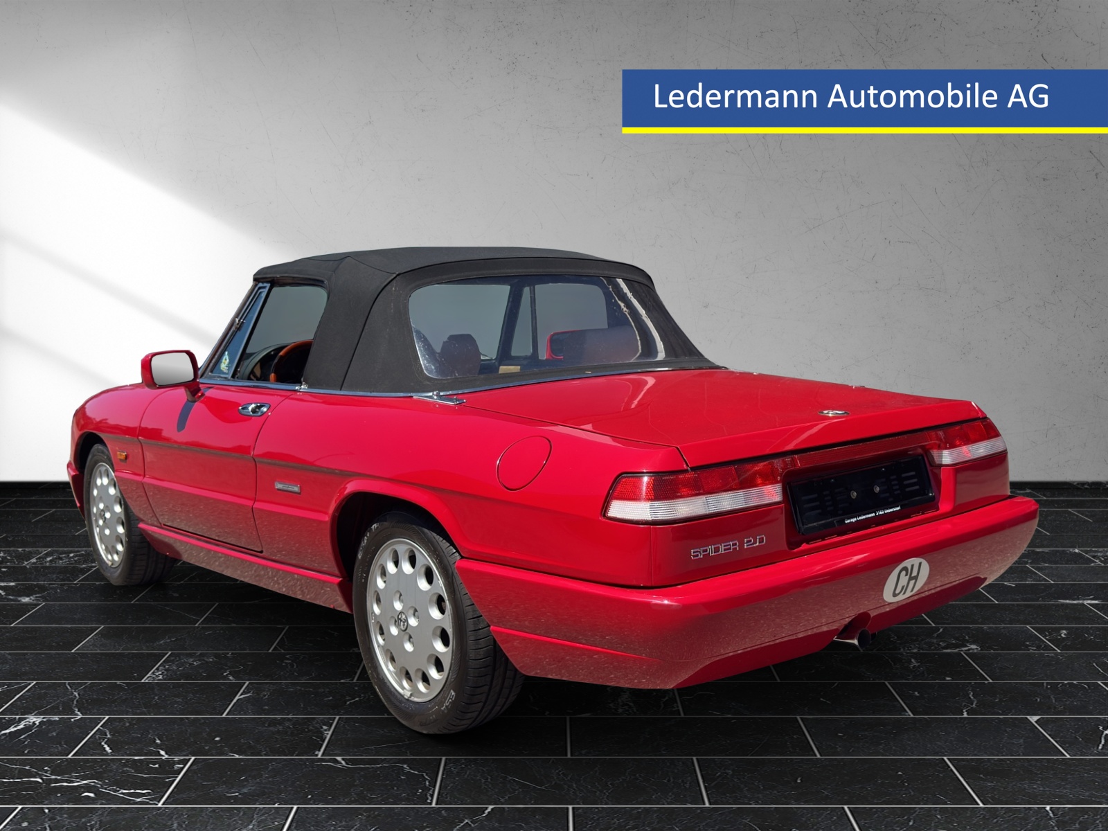 ALFA ROMEO Spider 2.0-showroom-element-2