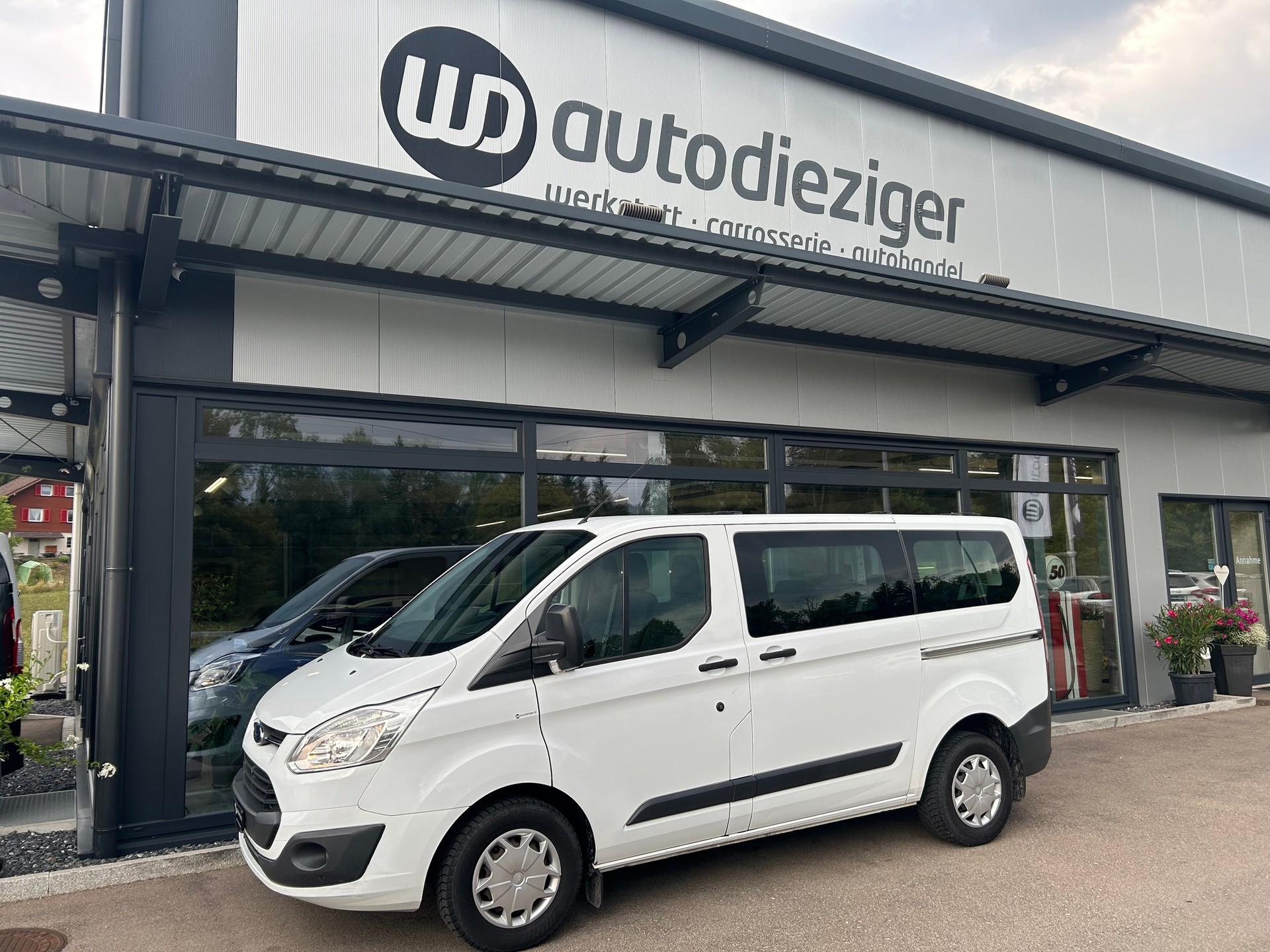 FORD Transit Custom 310 L1H1 Trend