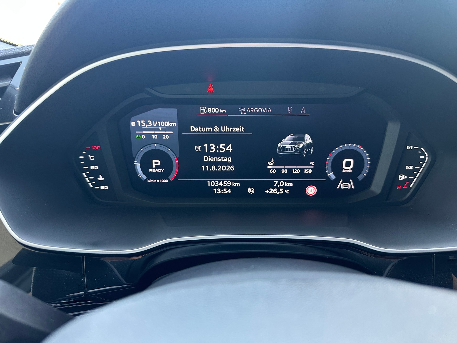 AUDI Q3 35 TDI S line quattro S-tronic-image-18