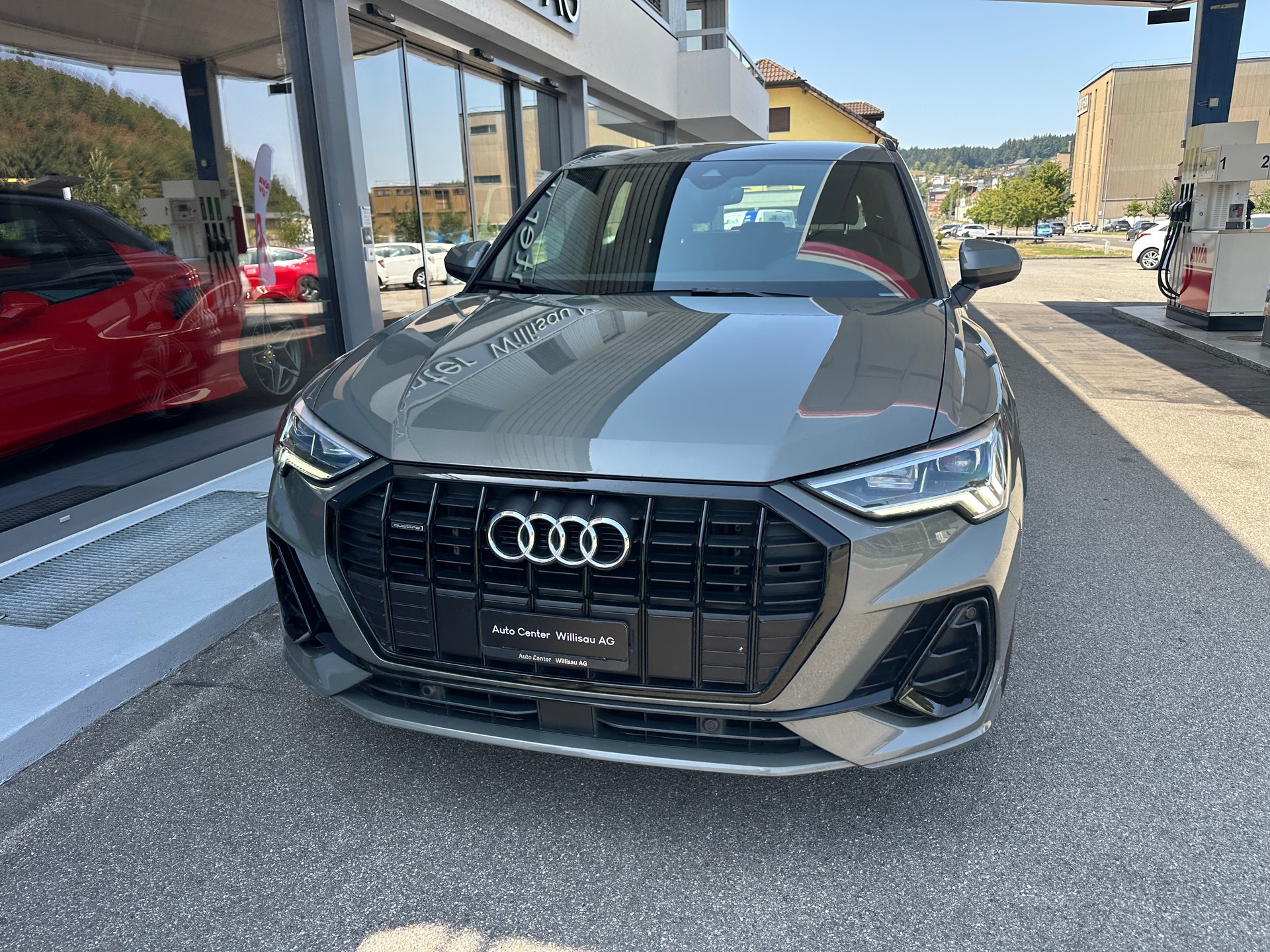 AUDI Q3 35 TDI S line quattro S-tronic-showroom-element-2