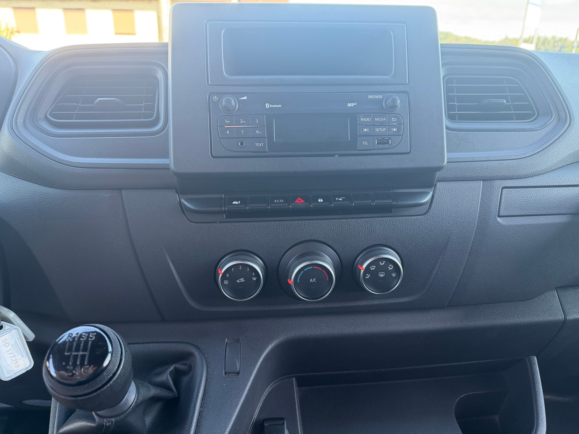 RENAULT Master L3H3 KLIMA Ab MFK bis 02.2029-image-9