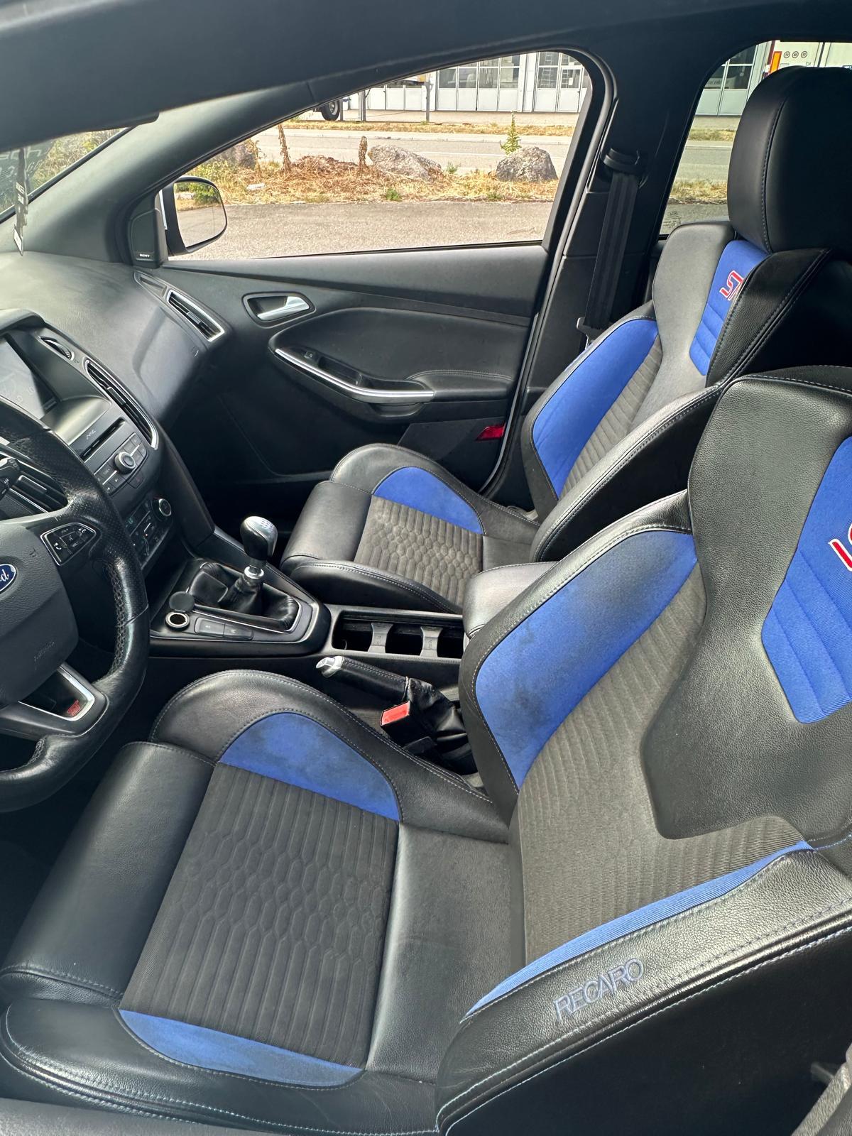 FORD Focus 2.0 SCTi ST-image-7