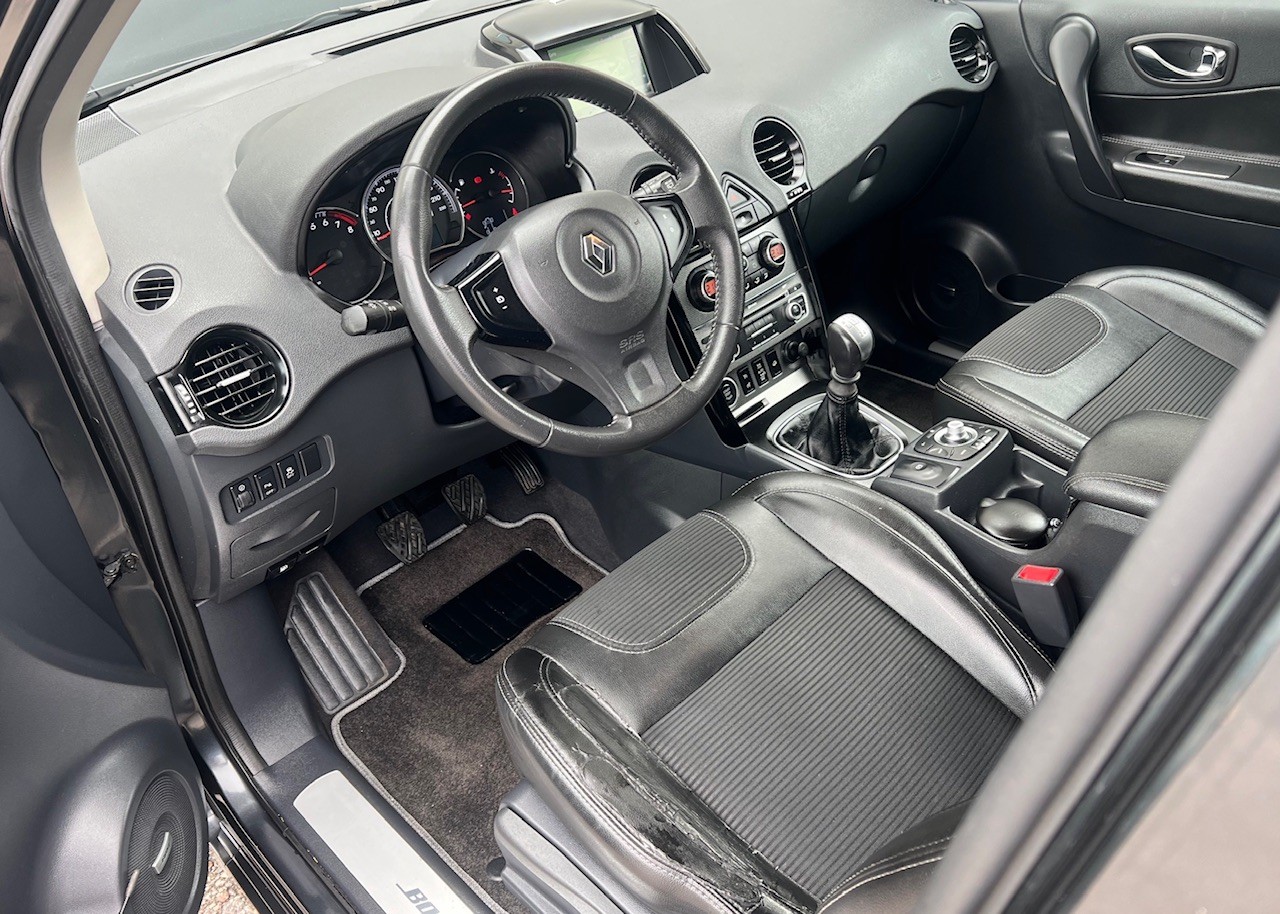 RENAULT Koleos 2.5 Swiss Edition 4x4-image-6