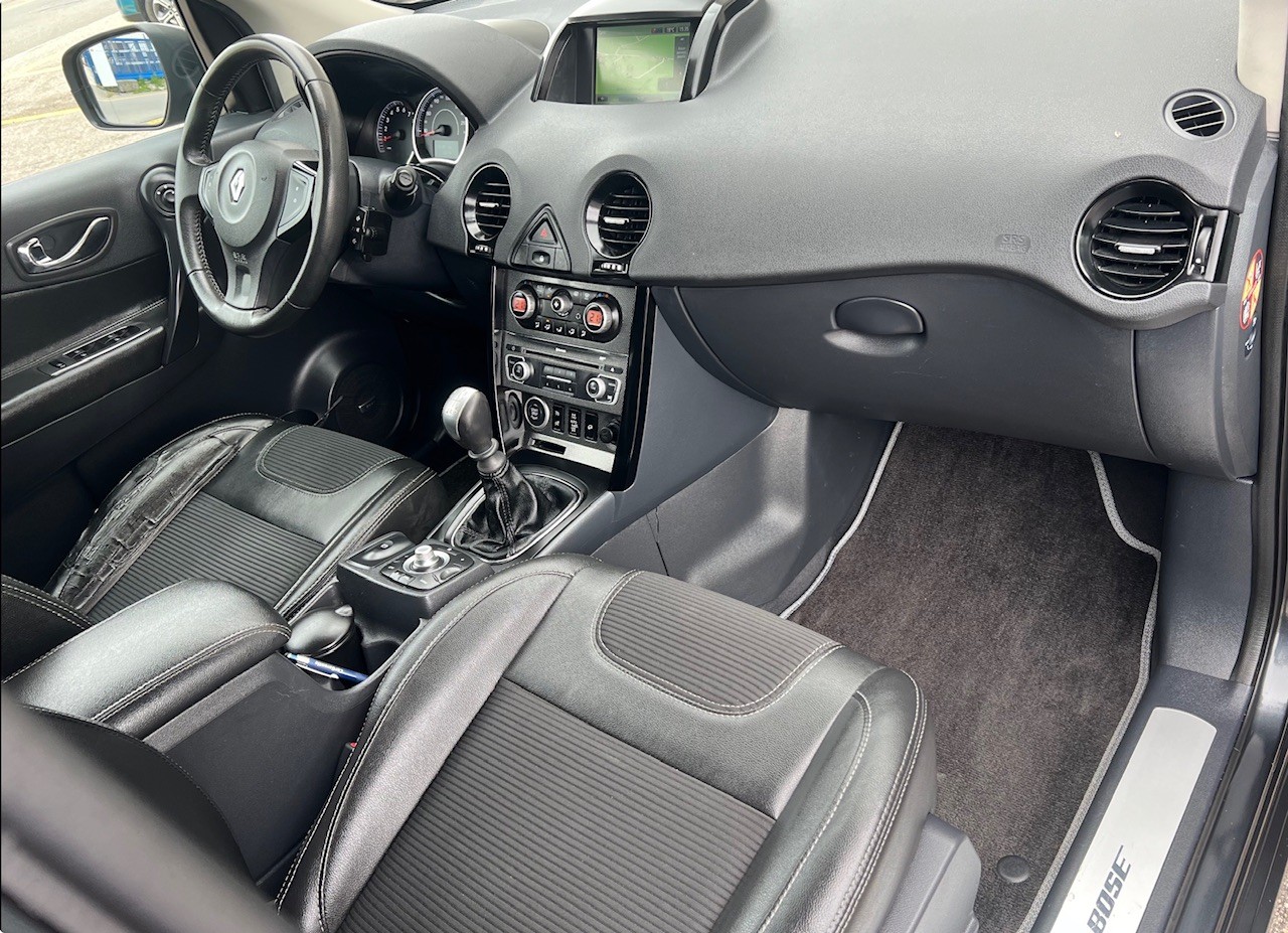 RENAULT Koleos 2.5 Swiss Edition 4x4-image-7
