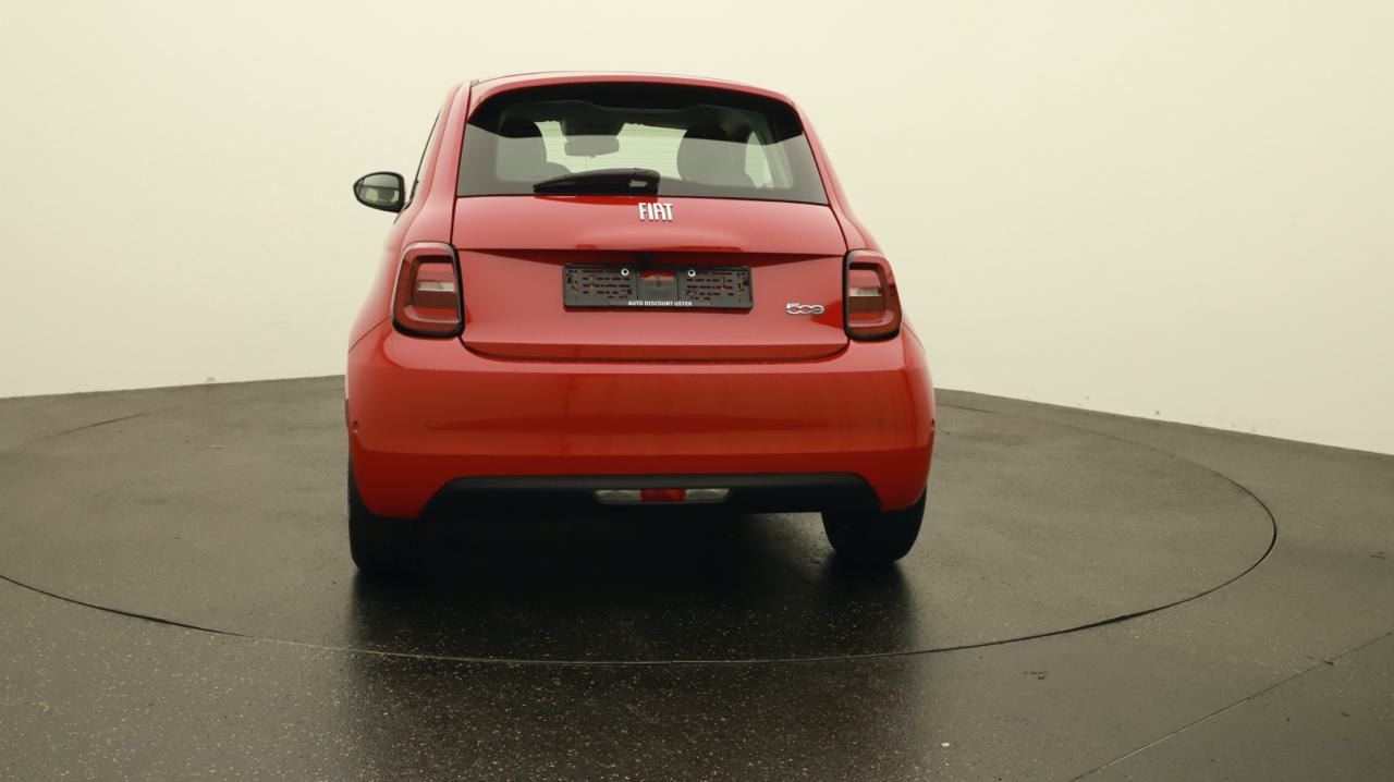 FIAT 500 electric 87kWh Icon-showroom-element-3