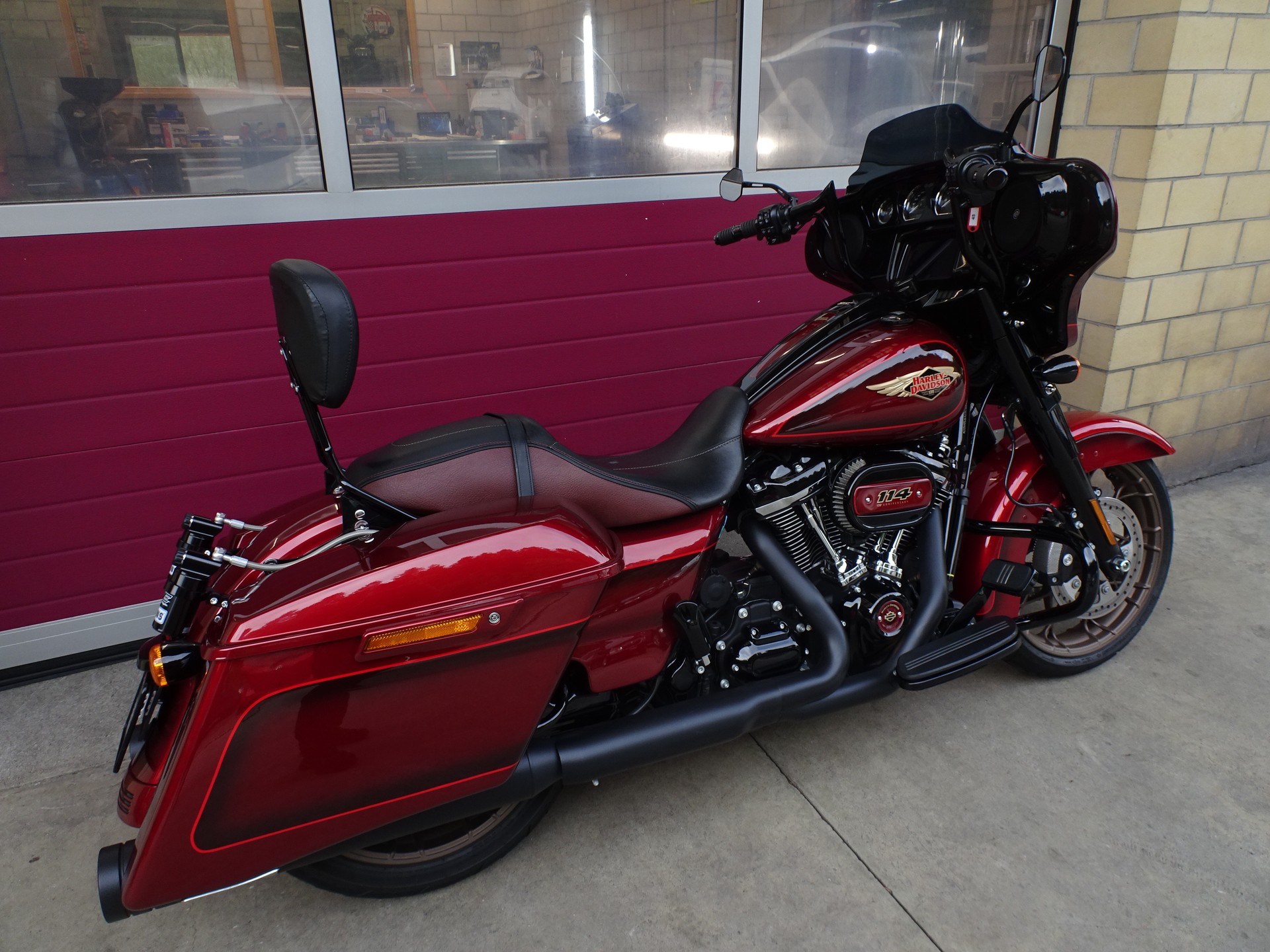 HARLEY-DAVIDSON FLHXSANV Street Glide Special Anniversary 114-image-3