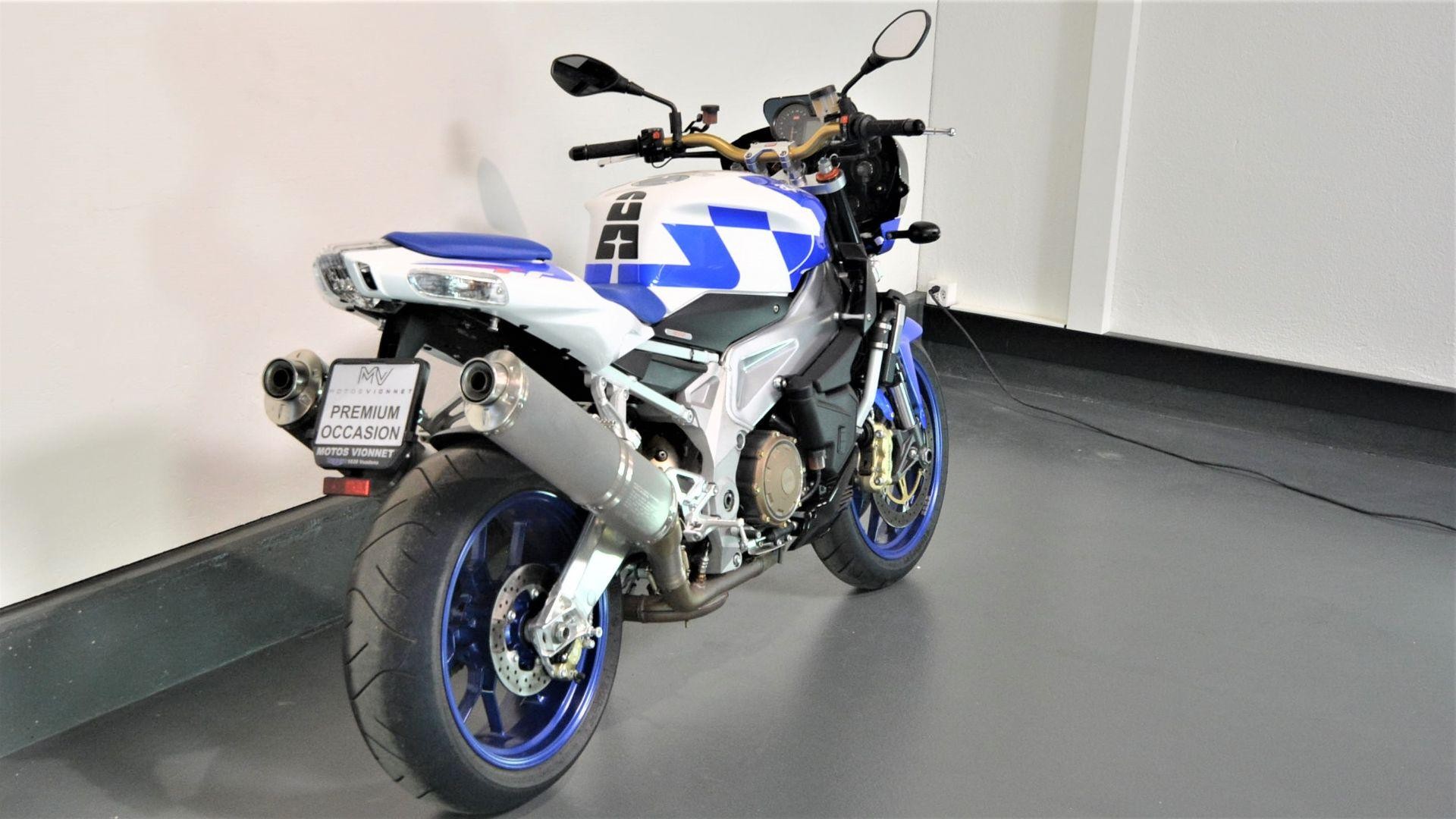 APRILIA Tuono 1000 R-image-2