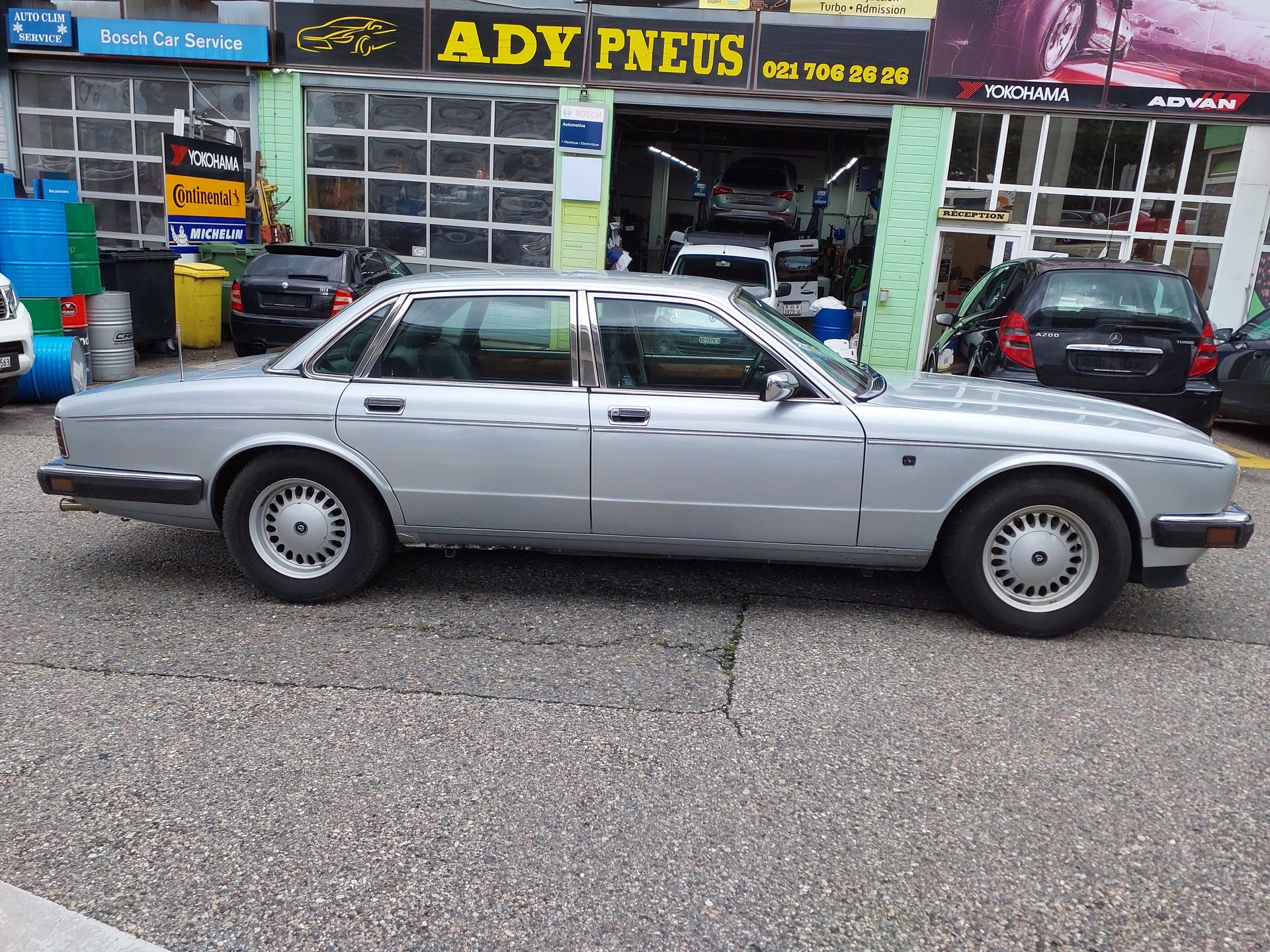 DAIMLER 4.0 Six-image-3