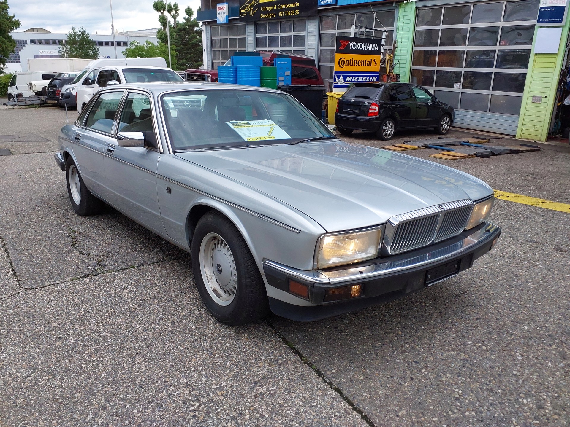 DAIMLER 4.0 Six-image-2