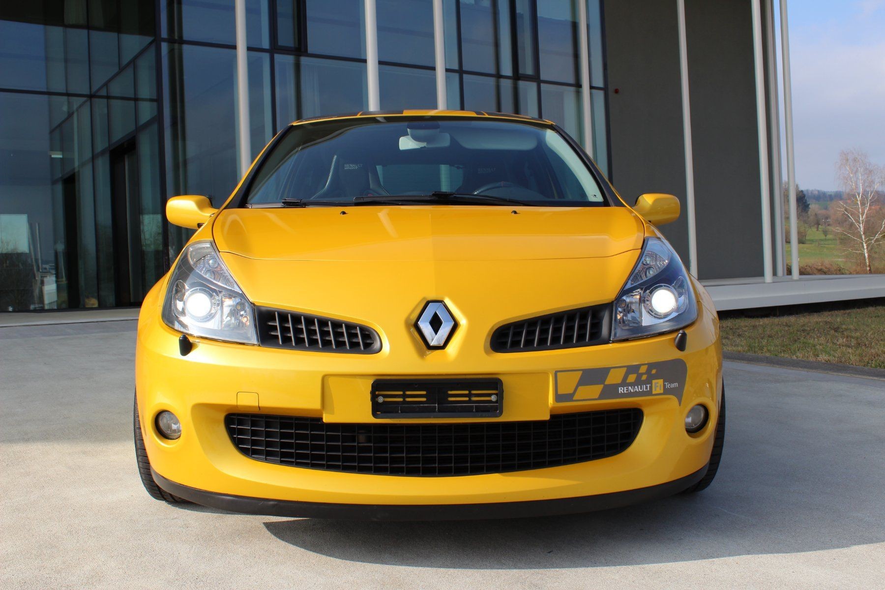 RENAULT Clio 2.0 16V Sport F1 Team-image-9