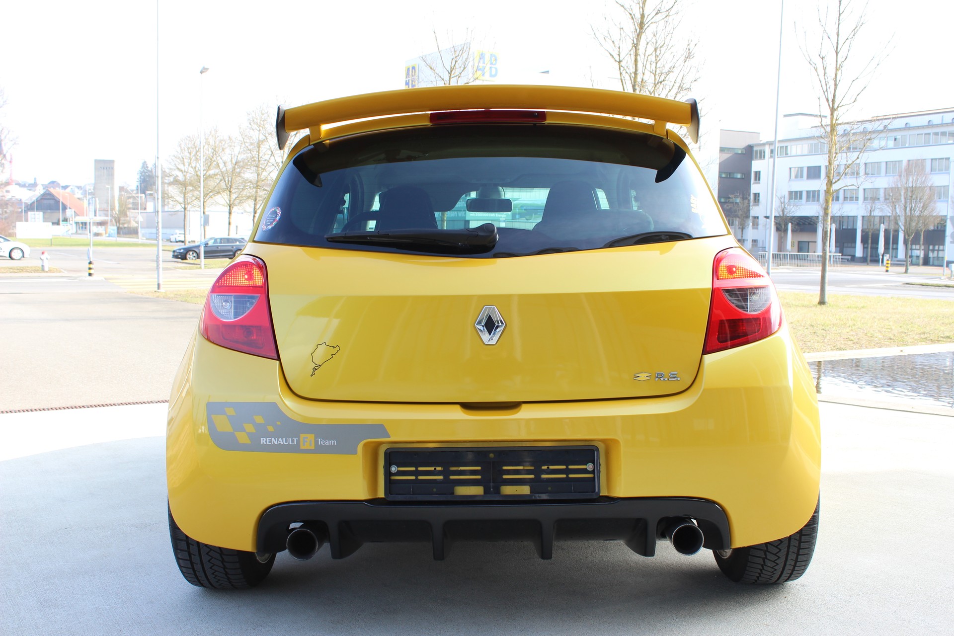 RENAULT Clio 2.0 16V Sport F1 Team-image-3