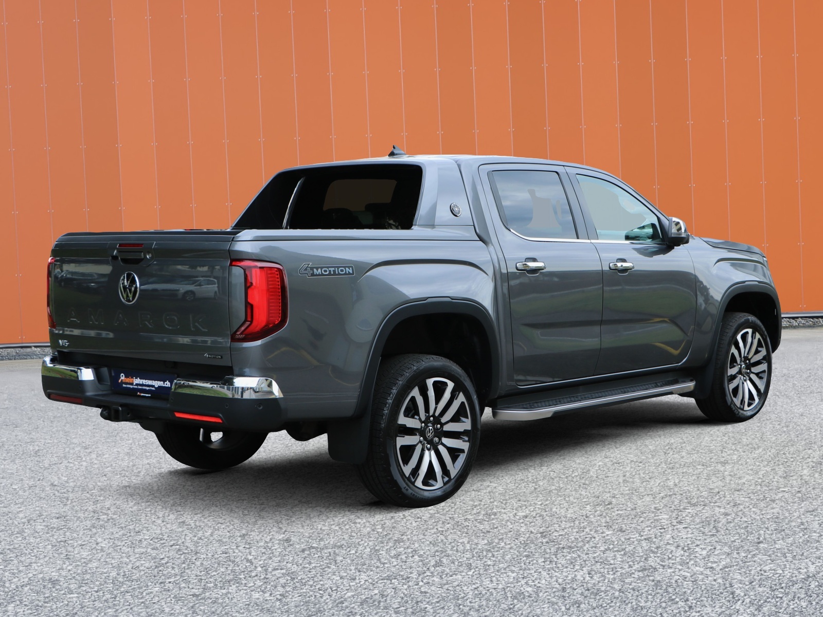 VW Amarok 3.0TDI Aventura Winter 1-showroom-element-1
