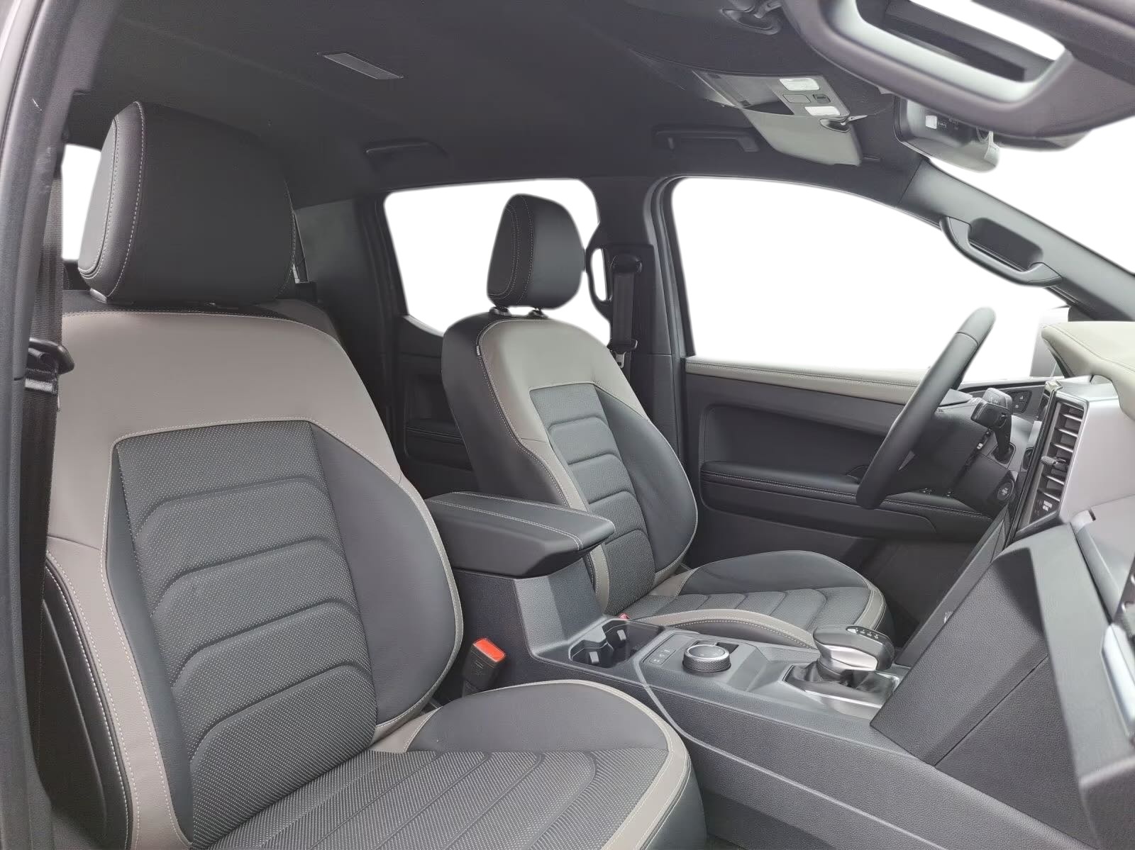 VW Amarok 3.0TDI Aventura Winter 1-image-11