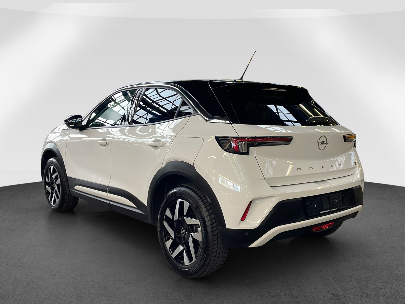 OPEL Mokka-e Elegance-showroom-element-3