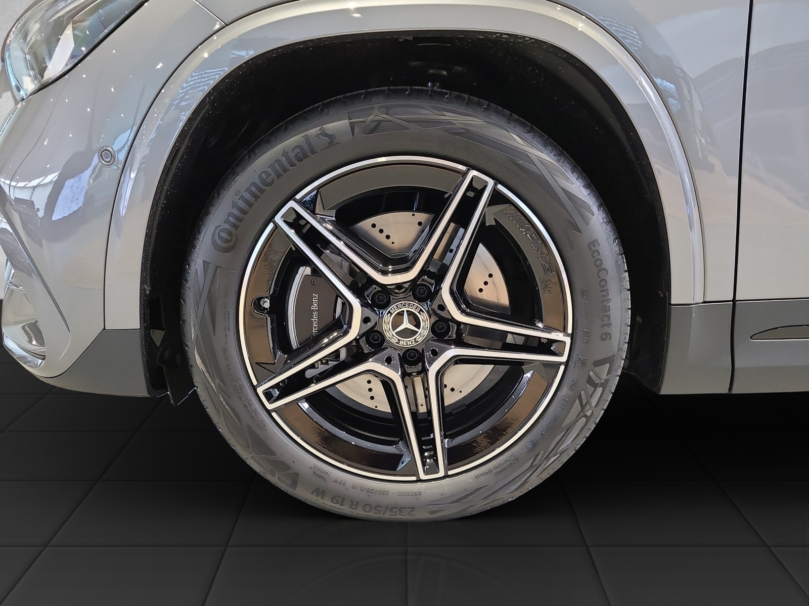 MERCEDES-BENZ GLA 250 4Matic 8G-DCT Swiss Star-image-9