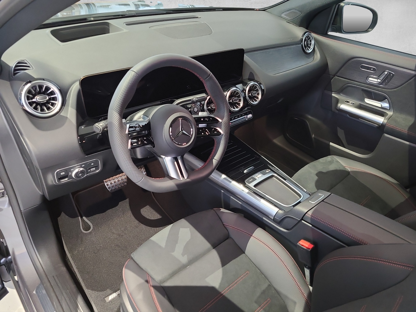 MERCEDES-BENZ GLA 250 4Matic 8G-DCT Swiss Star-image-6