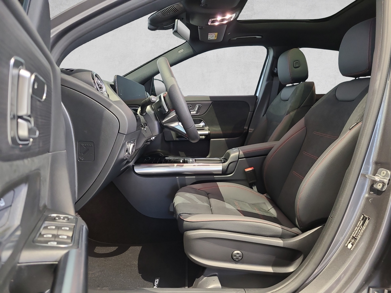 MERCEDES-BENZ GLA 250 4Matic 8G-DCT Swiss Star-image-7