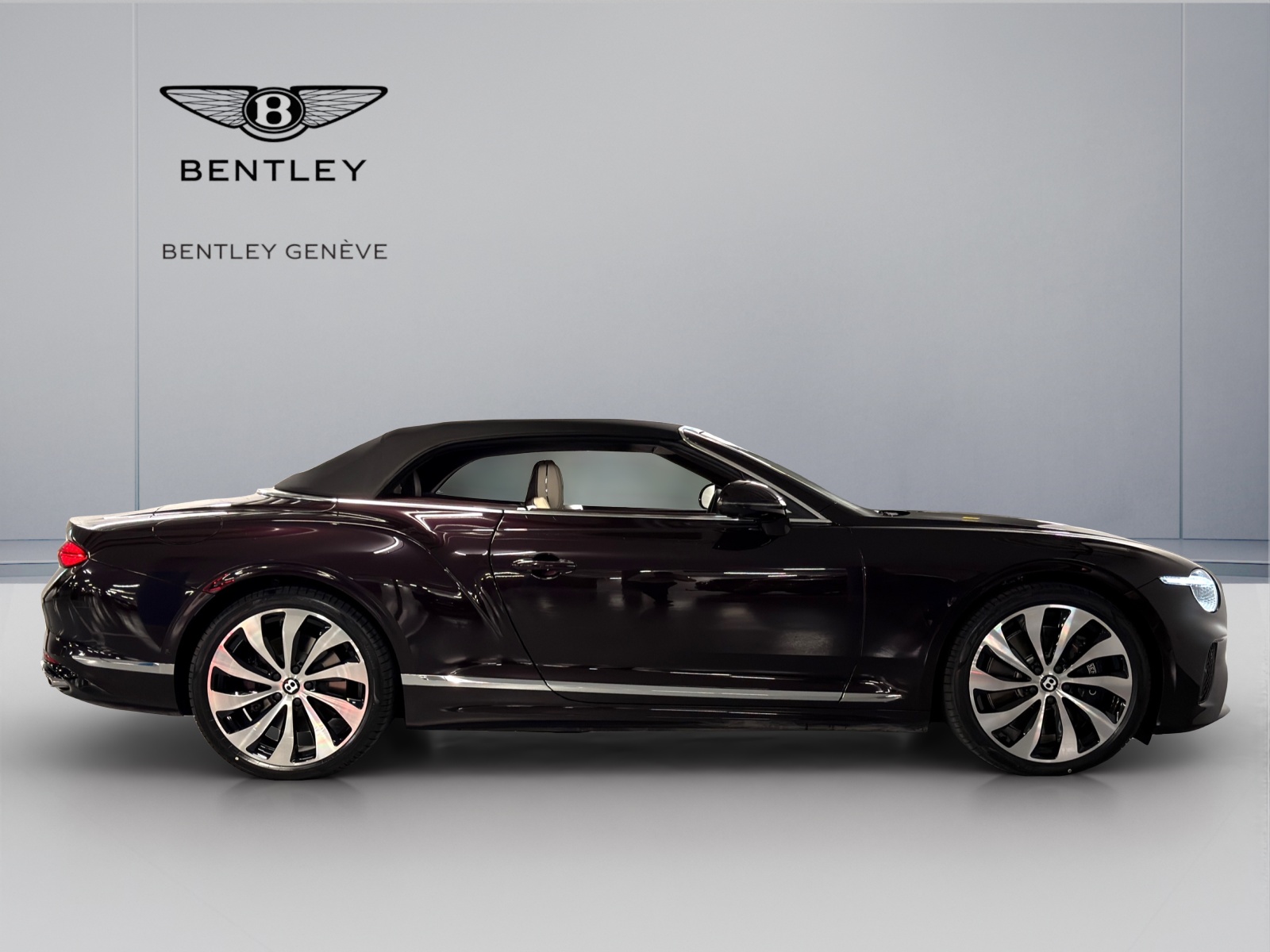 BENTLEY Continental GTC 4.0 V8 PHEV Black Velvet-image-7
