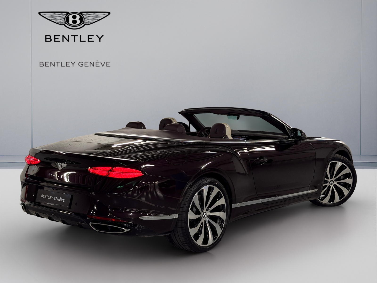 BENTLEY Continental GTC 4.0 V8 PHEV Black Velvet-image-5