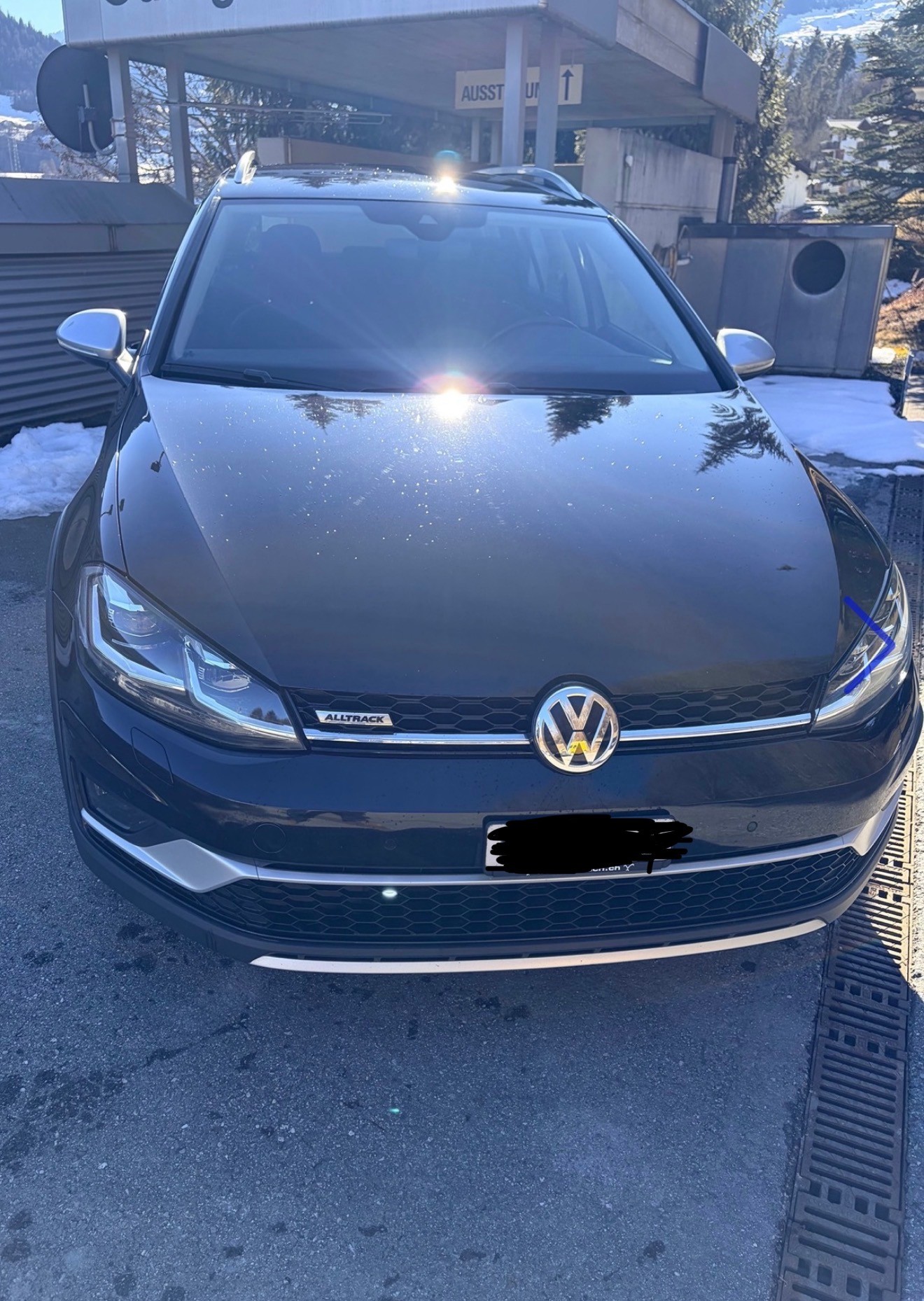 VW Golf 2.0 TDI Alltrack 4Motion DSG-image-1