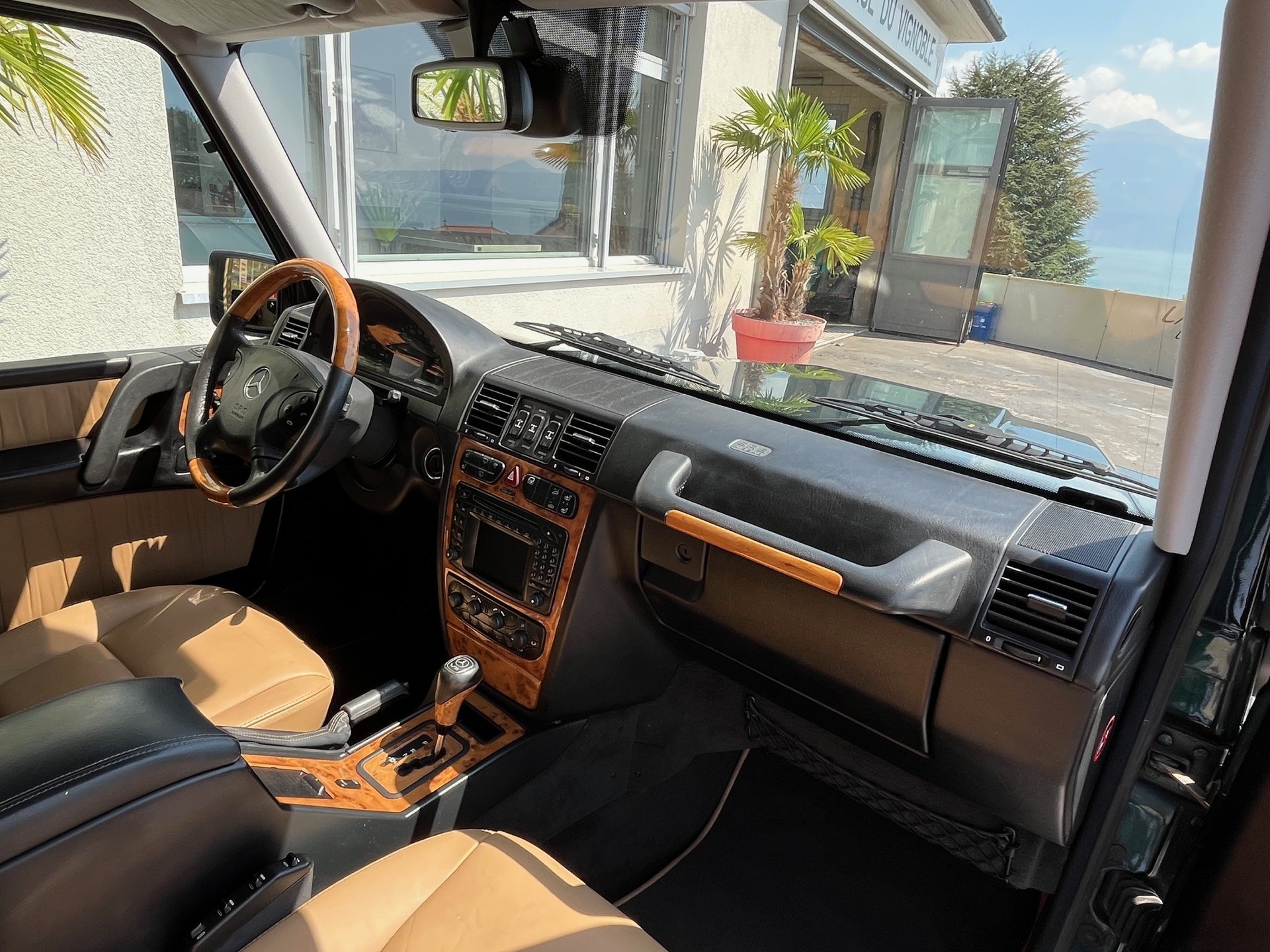 MERCEDES-BENZ G 500 Automatic-image-12