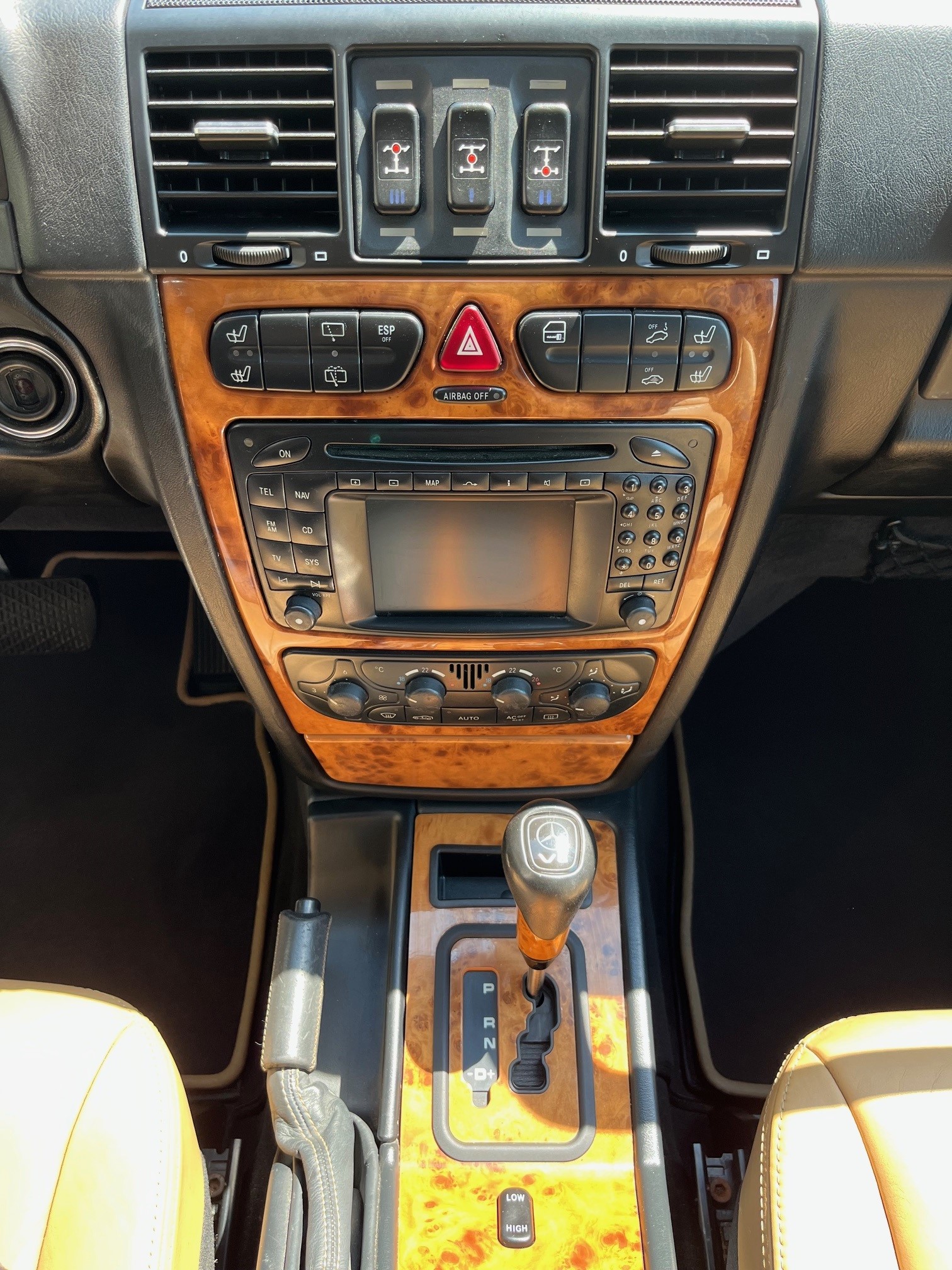 MERCEDES-BENZ G 500 Automatic-image-14